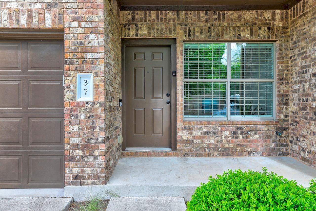 1900 Little Elm Trl # 37, Cedar Park, TX 78613