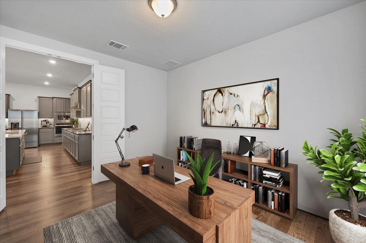 135 Independence Dr, Kyle, TX 78640