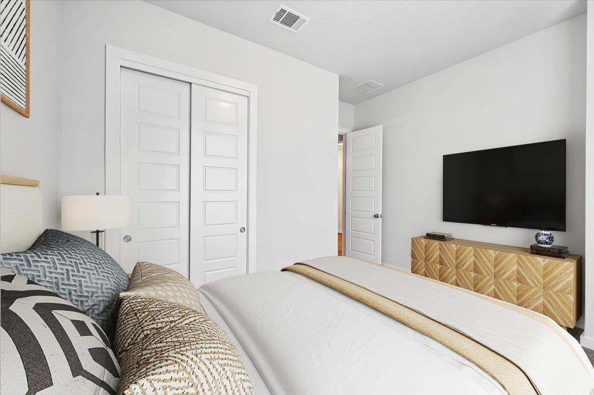 135 Independence Dr, Kyle, TX 78640