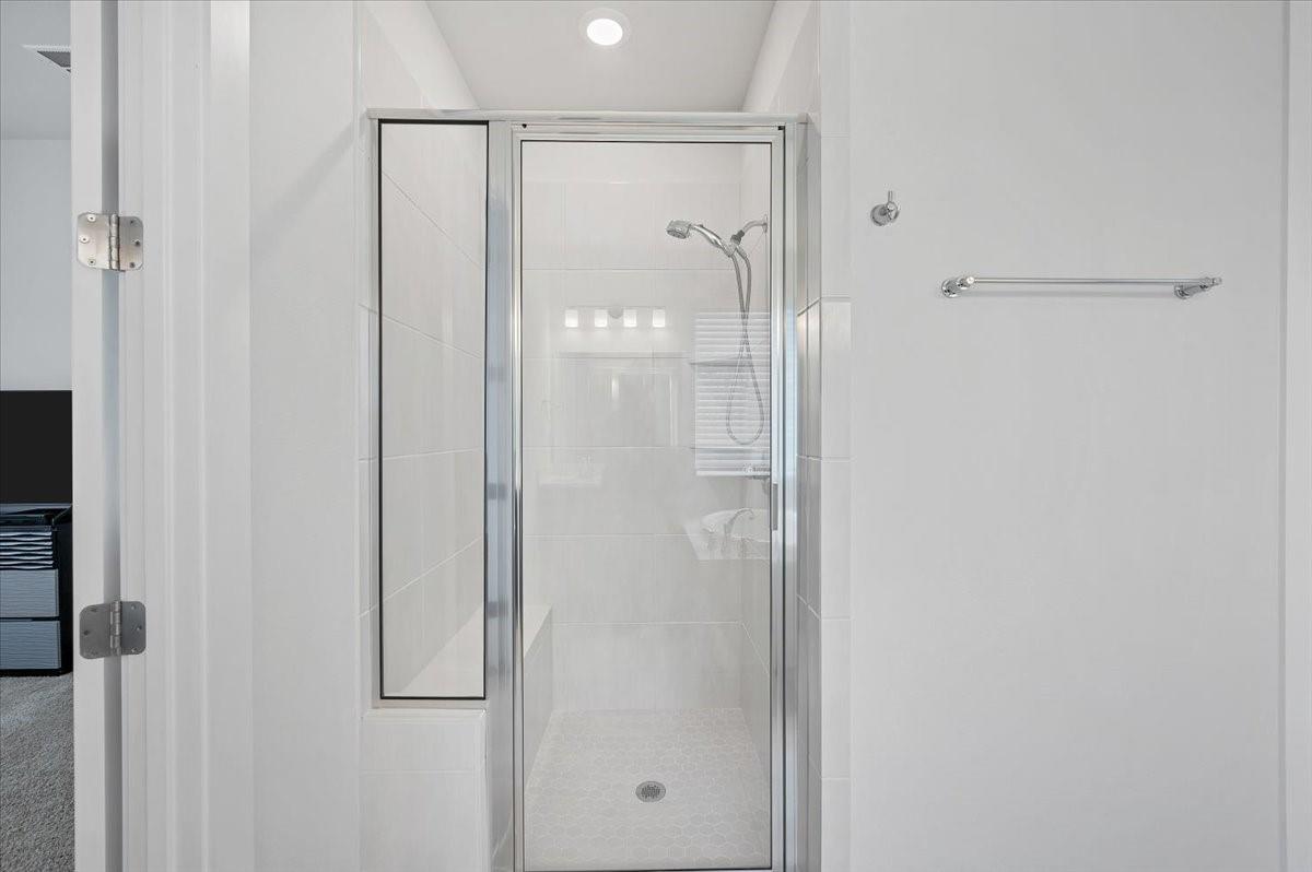 135 Independence Dr, Kyle, TX 78640