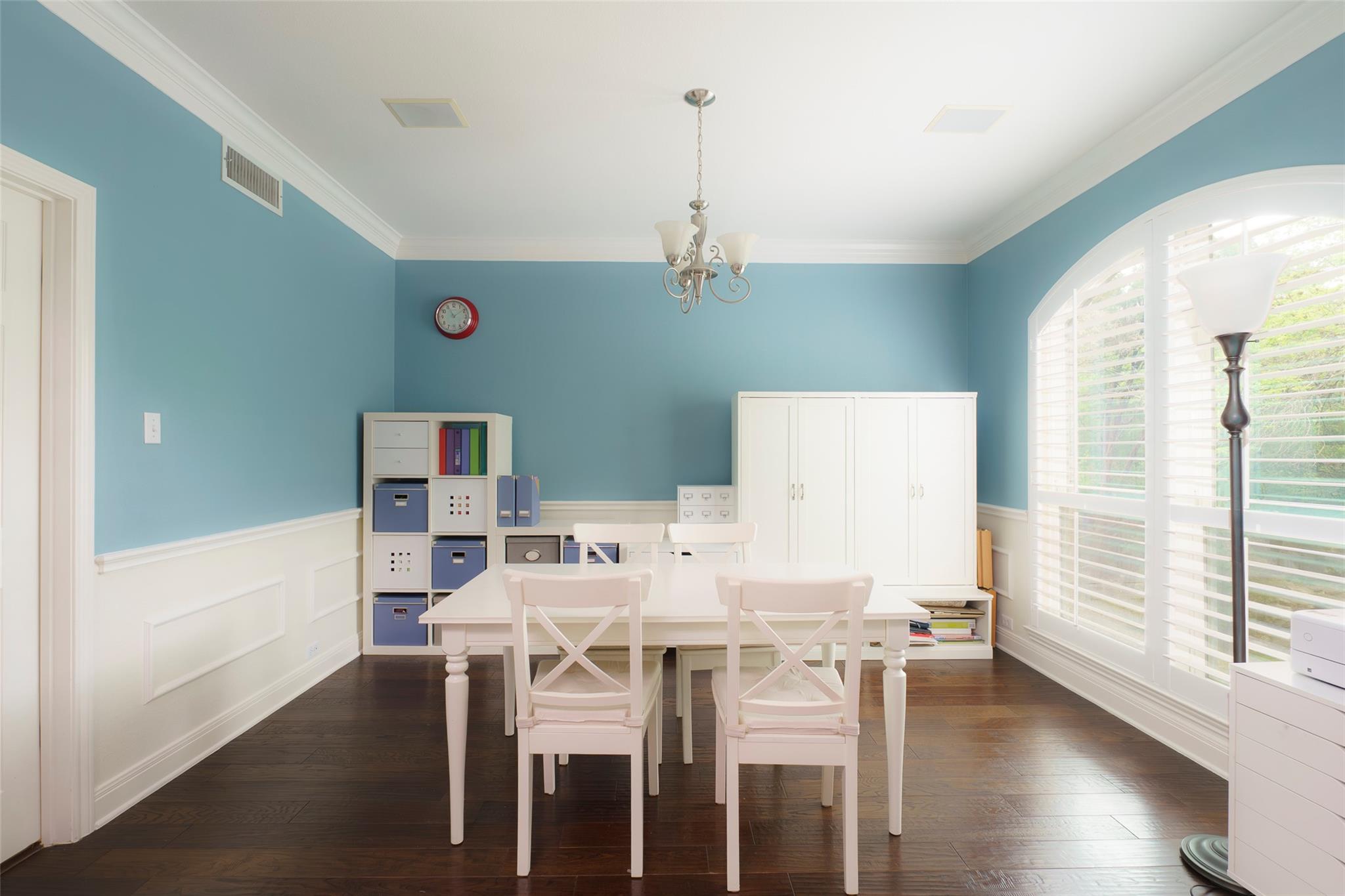 10619 Skyflower Dr, Austin, TX 78759