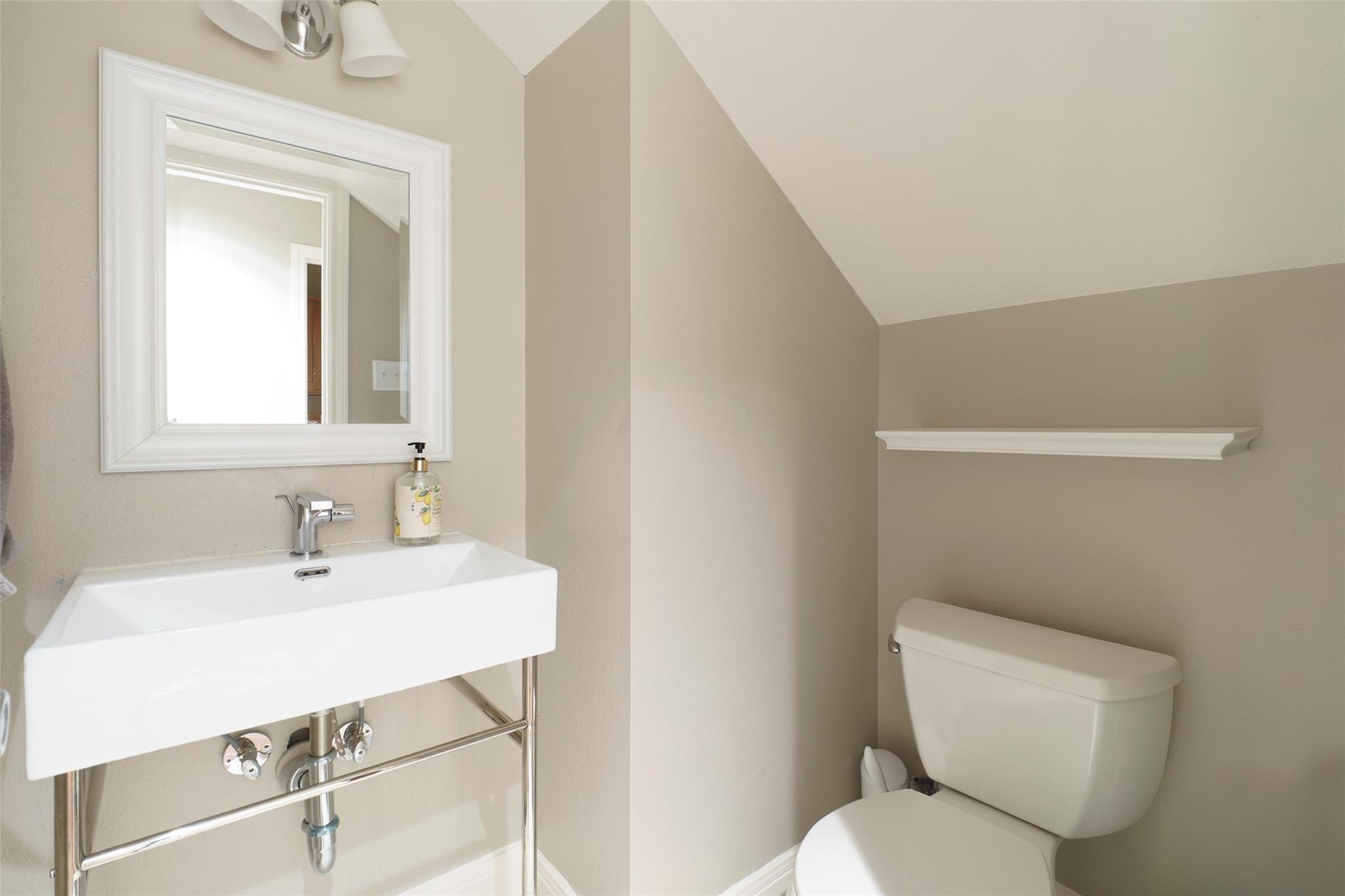 10619 Skyflower Dr, Austin, TX 78759