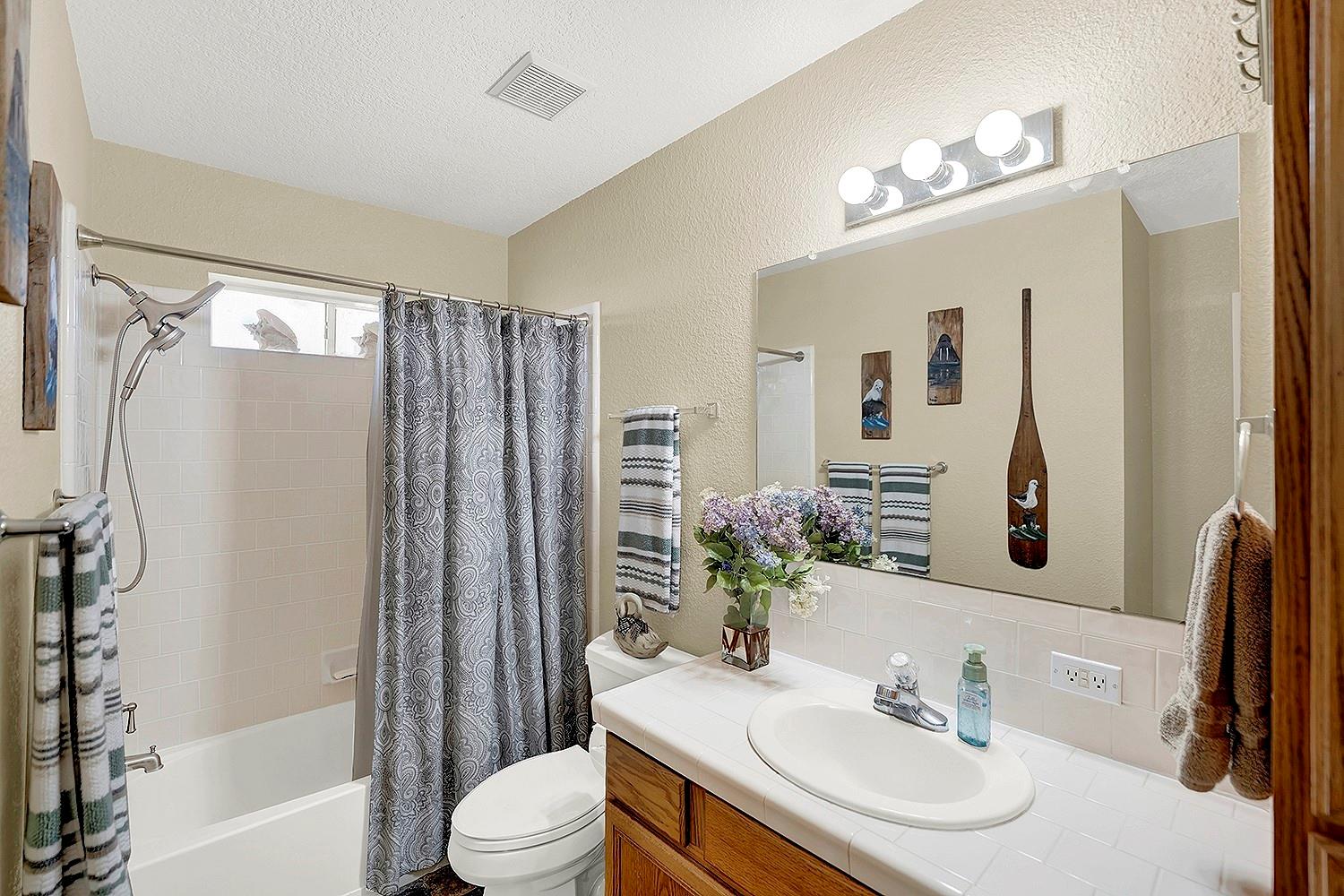 1106 Amanda, Canyon Lake, TX 78133