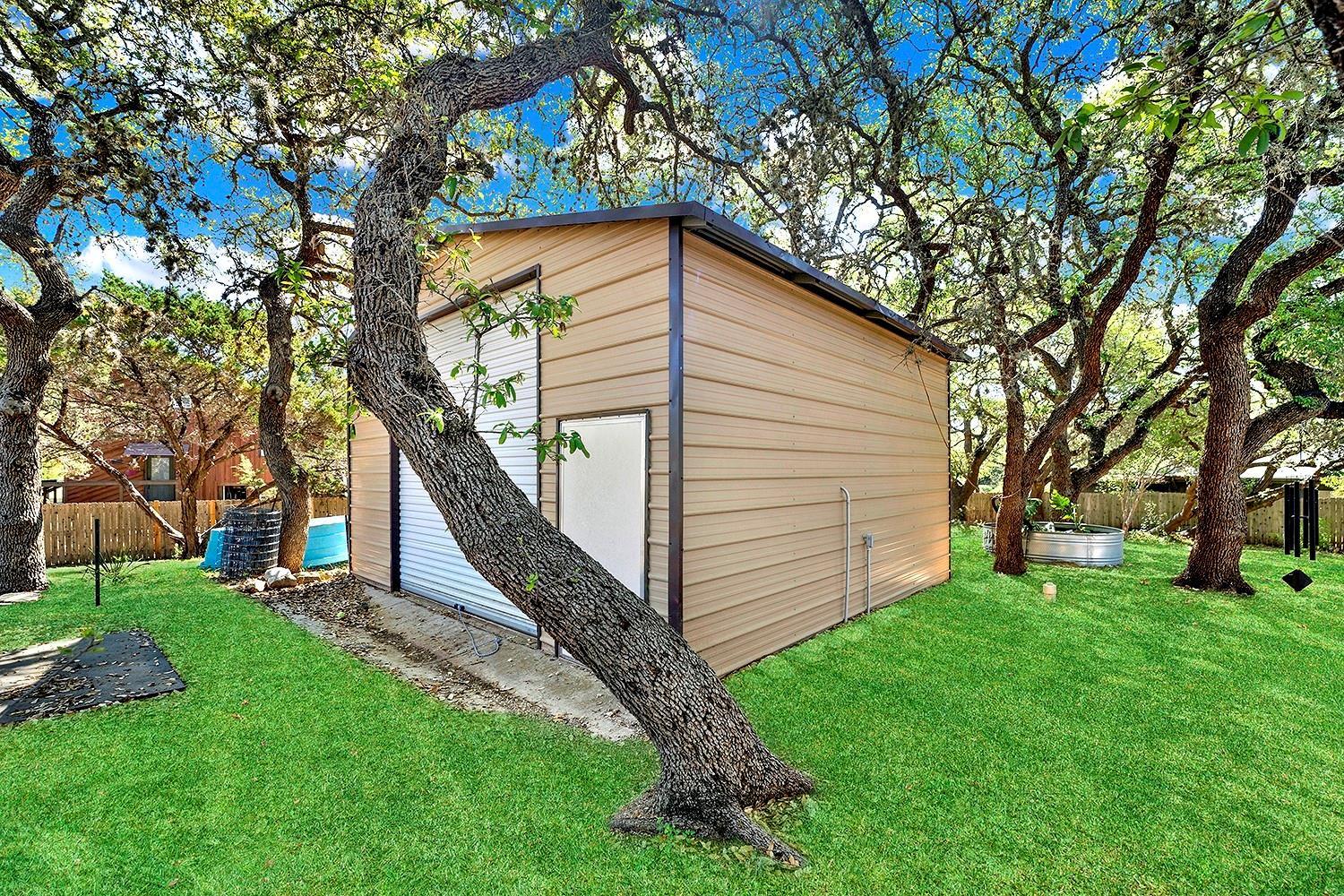 1106 Amanda, Canyon Lake, TX 78133