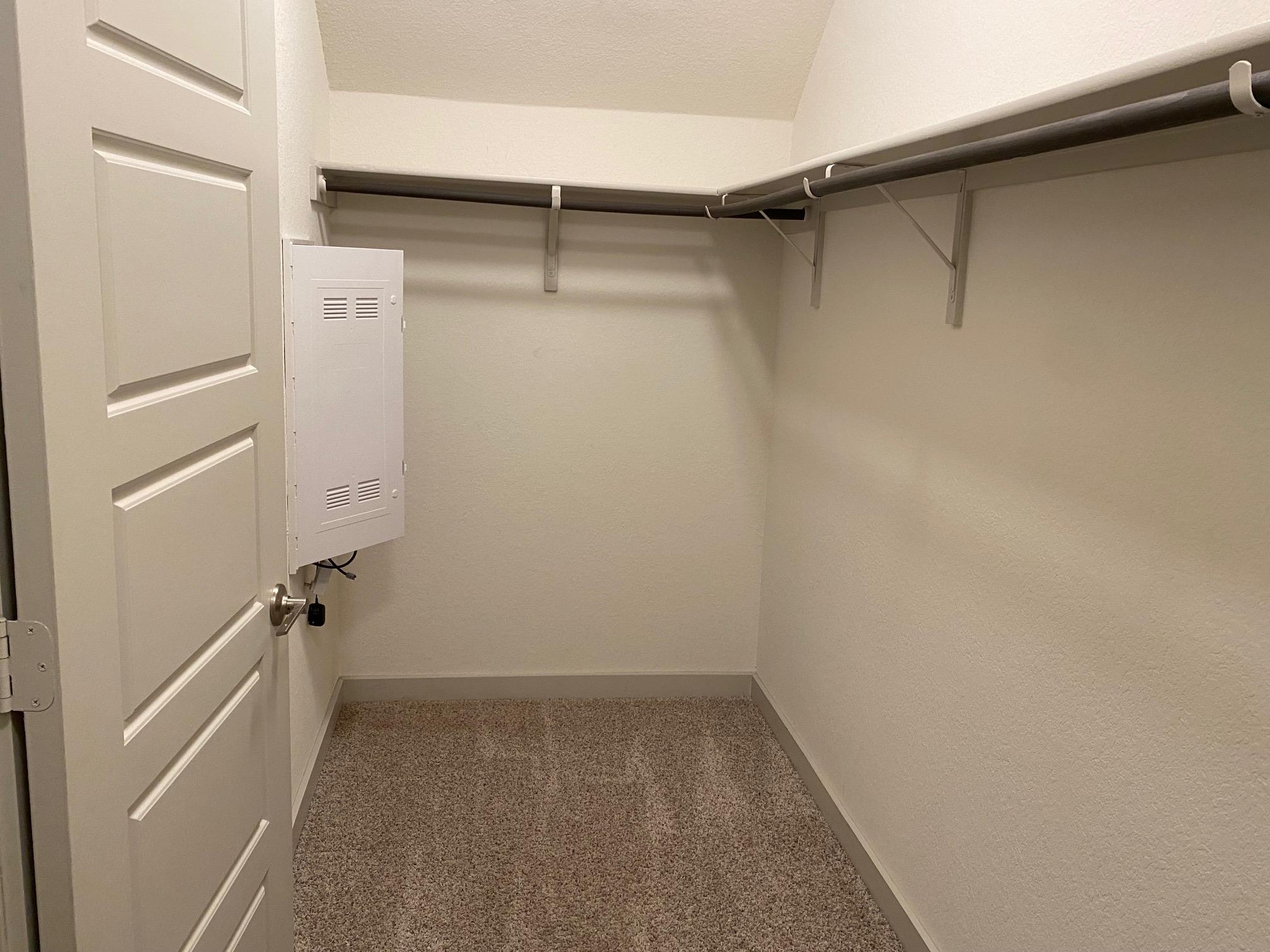 121 Parryi Cv, Leander, TX 78641