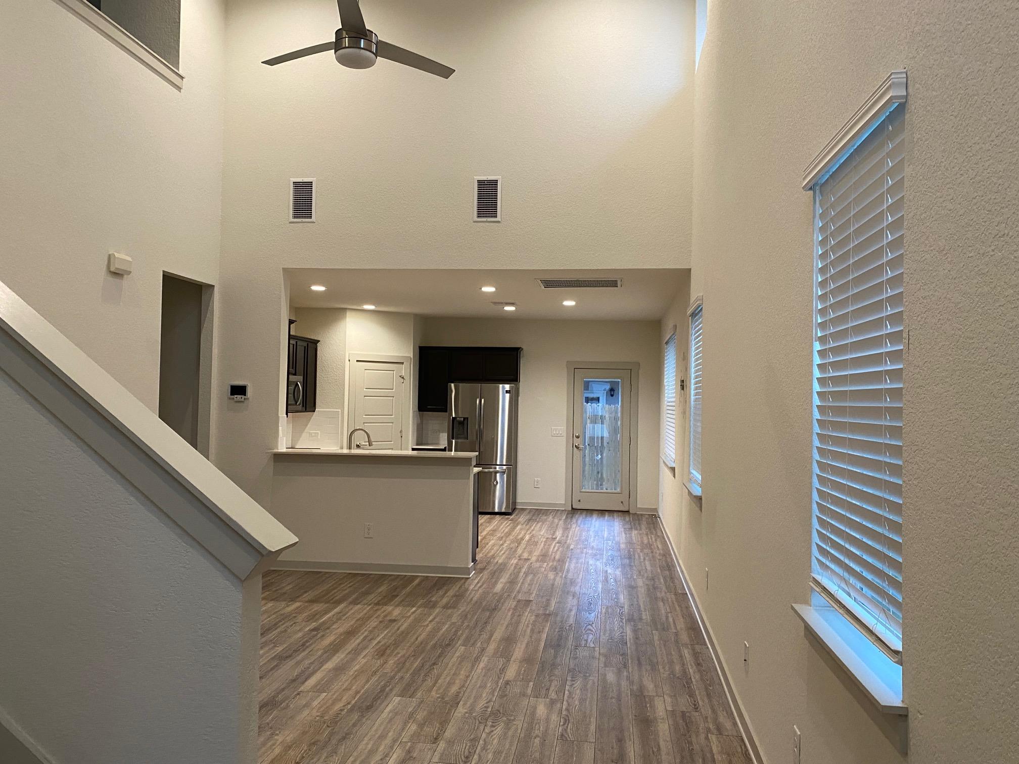 121 Parryi Cv, Leander, TX 78641