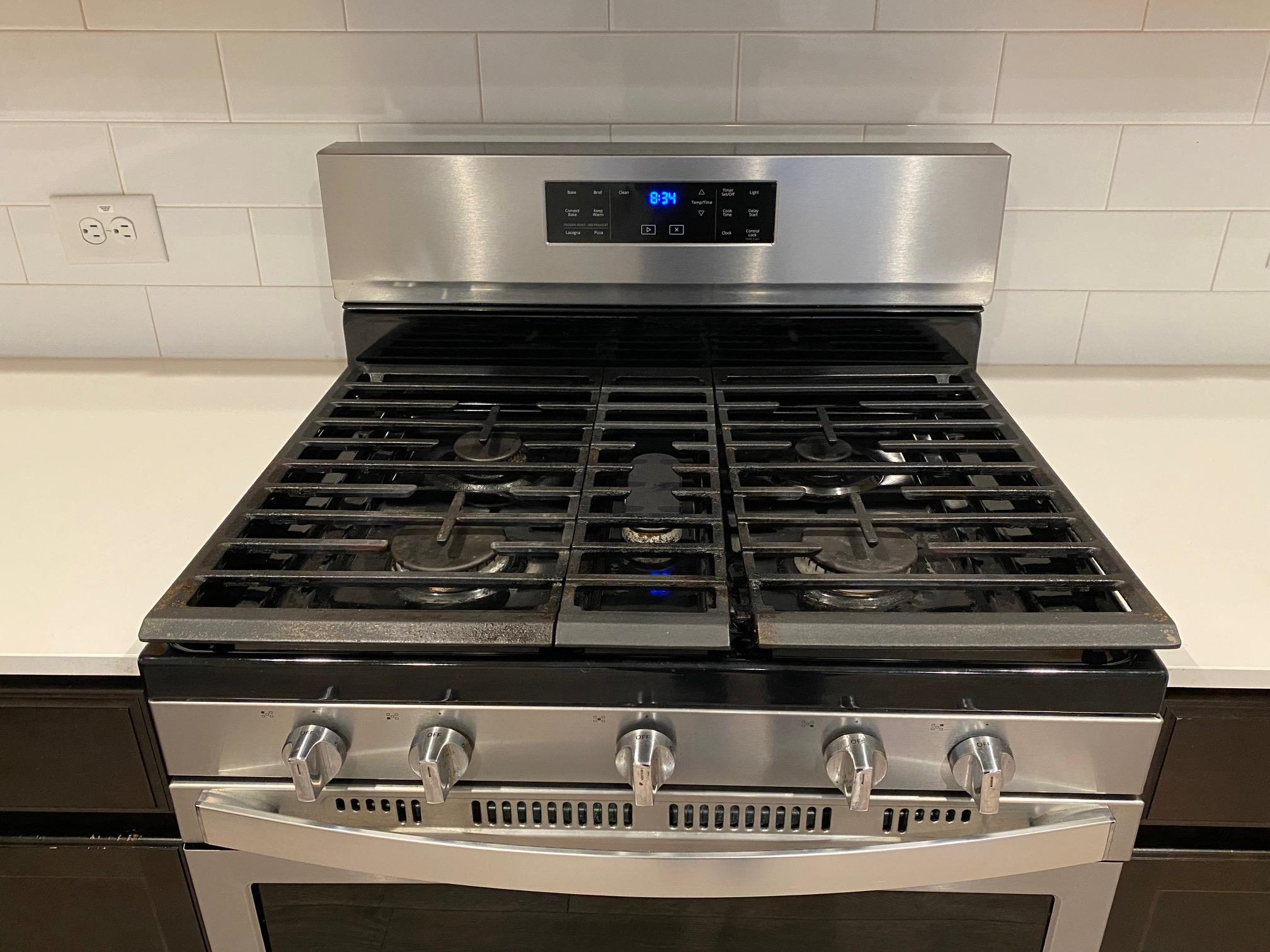 121 Parryi Cv, Leander, TX 78641