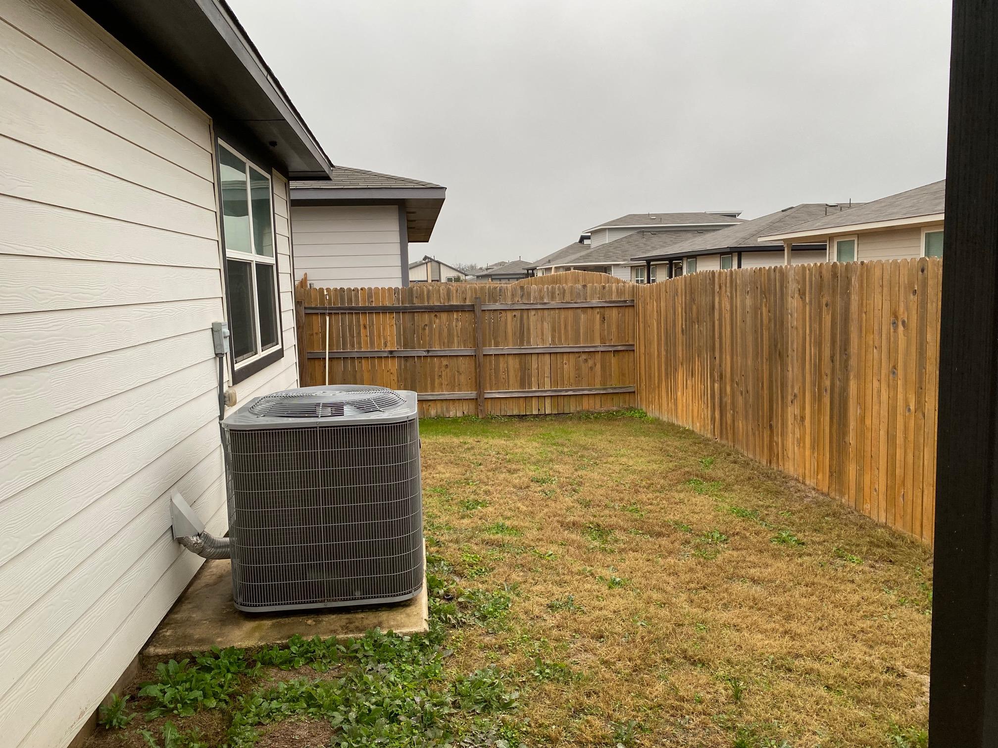 121 Parryi Cv, Leander, TX 78641