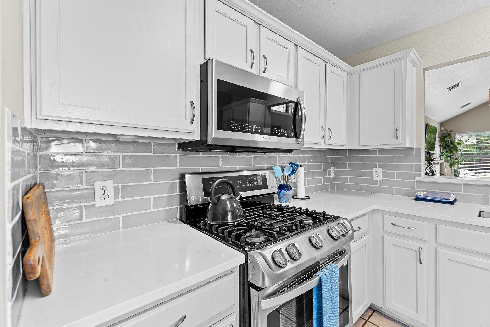 15632 Opal Fire Dr, Austin, TX 78728