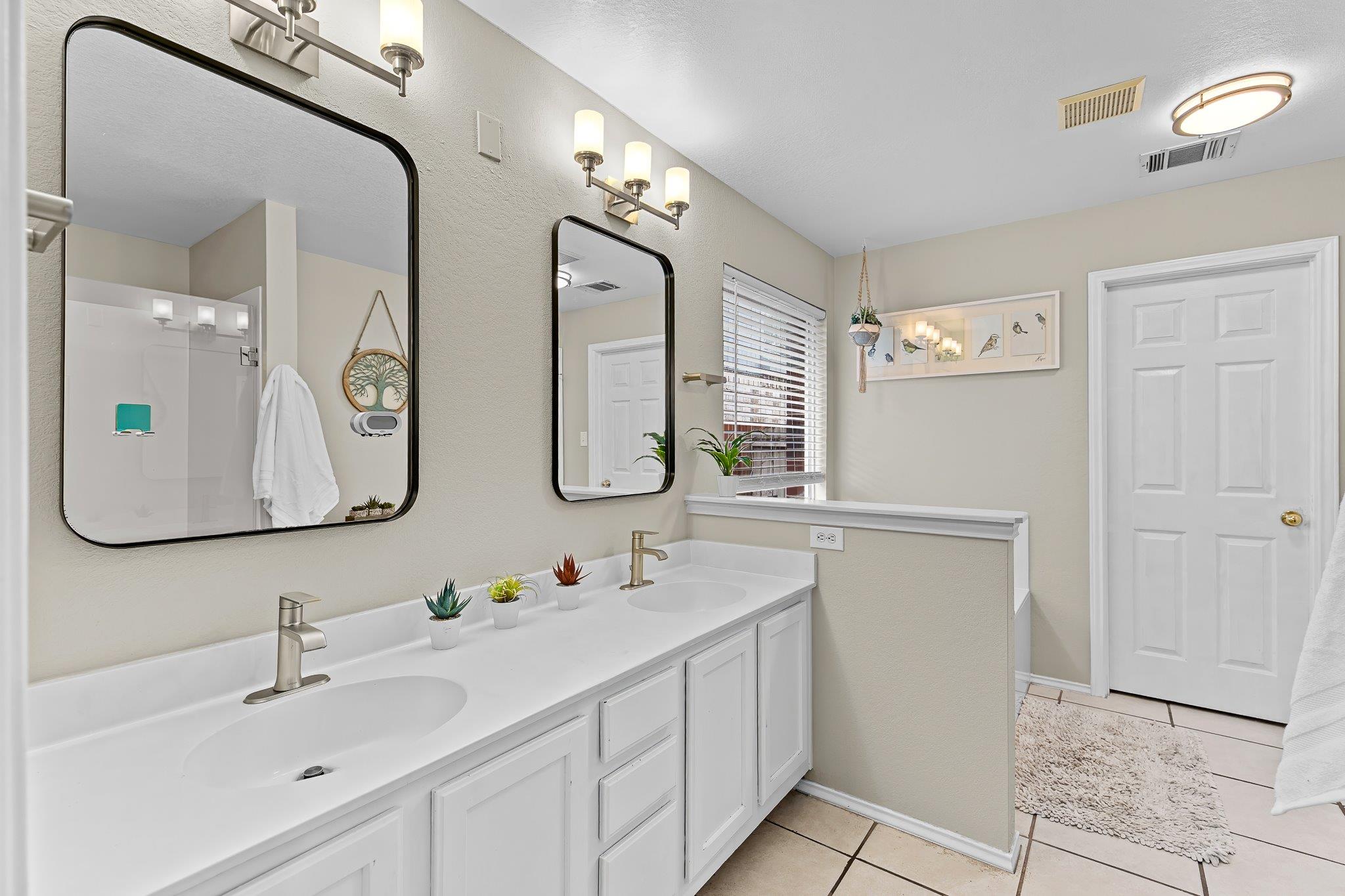 15632 Opal Fire Dr, Austin, TX 78728