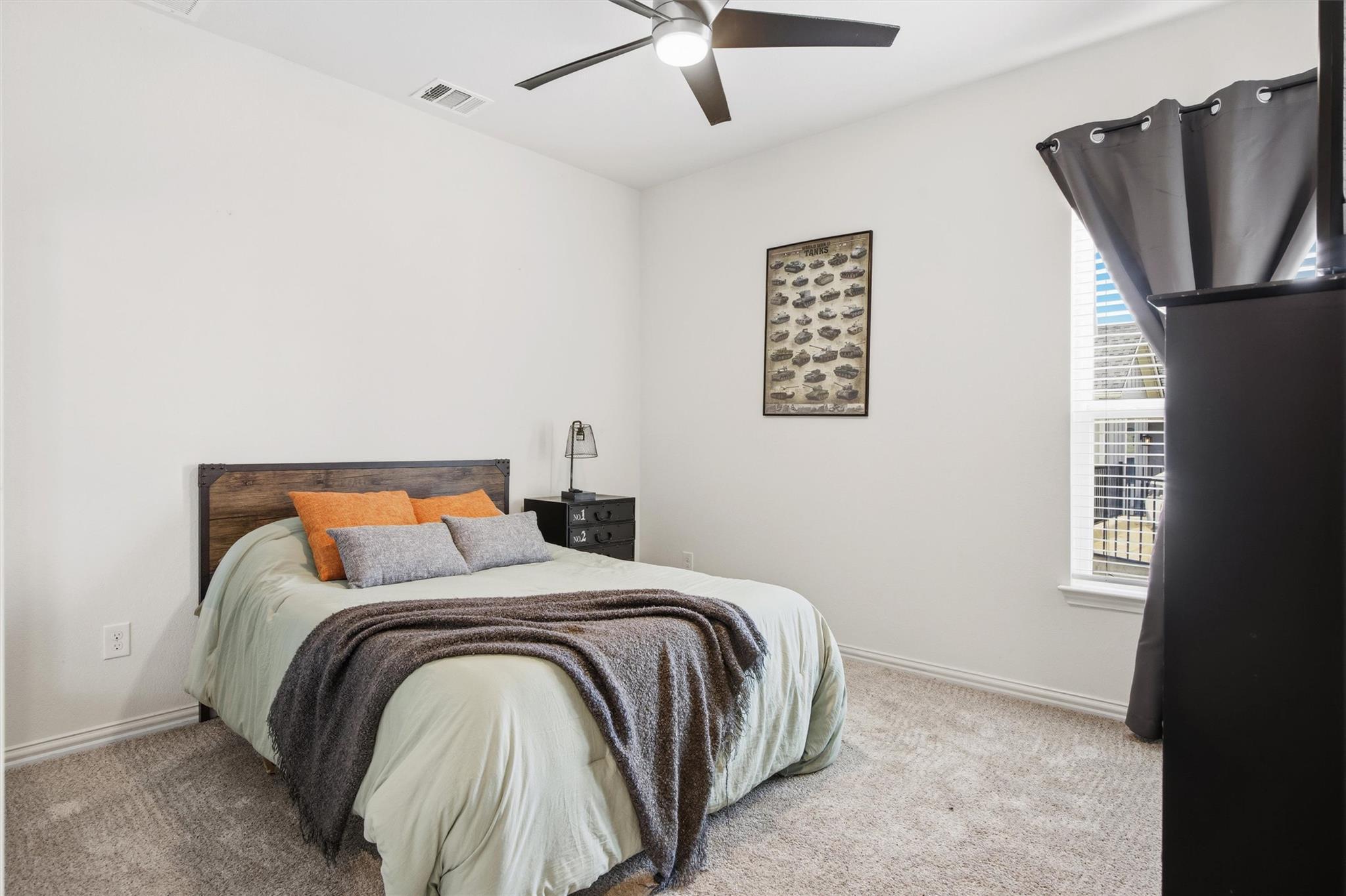192 Raptor Beak Way, Cedar Creek, TX 78612