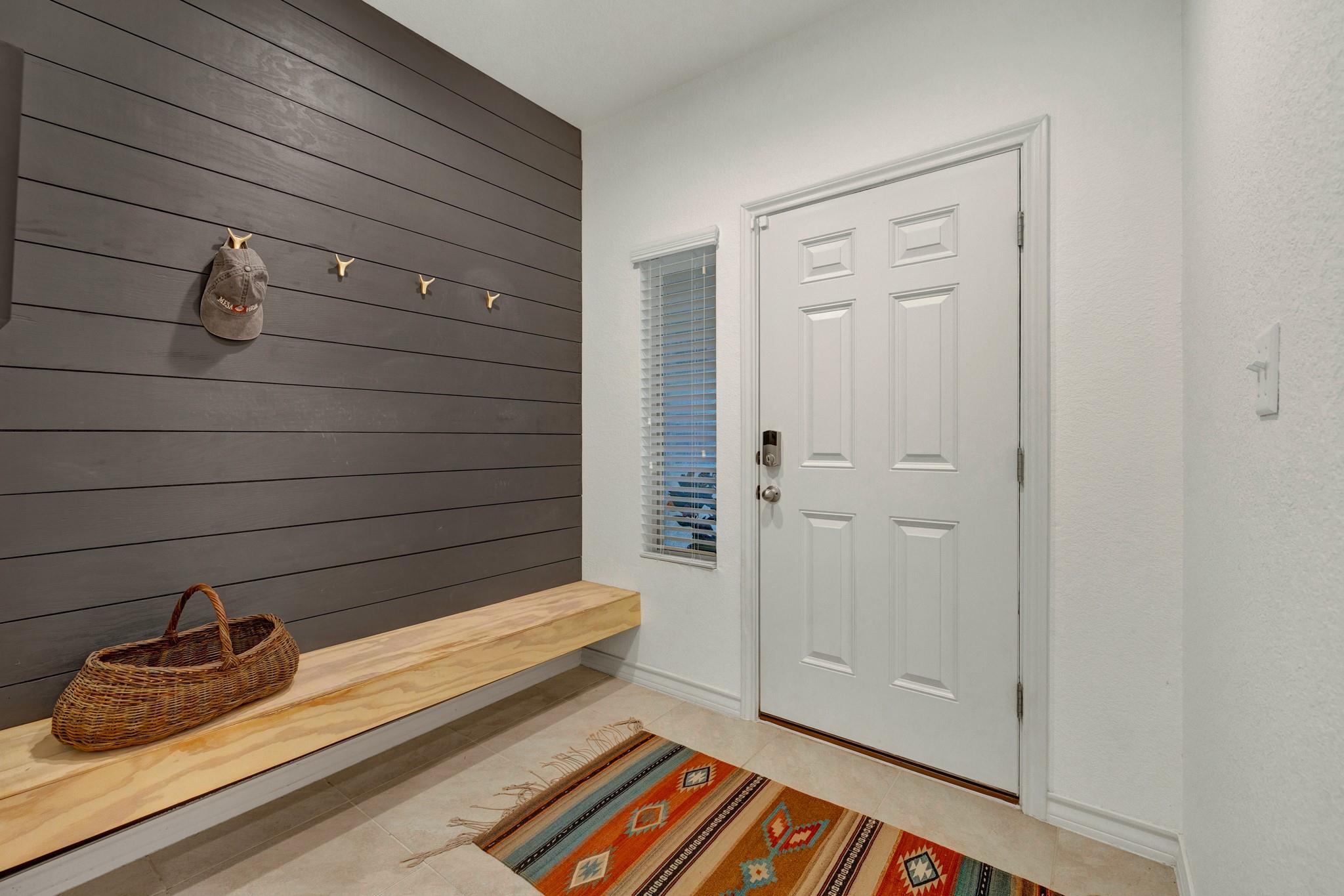 236 Mary Max Cir, San Marcos, TX 78666