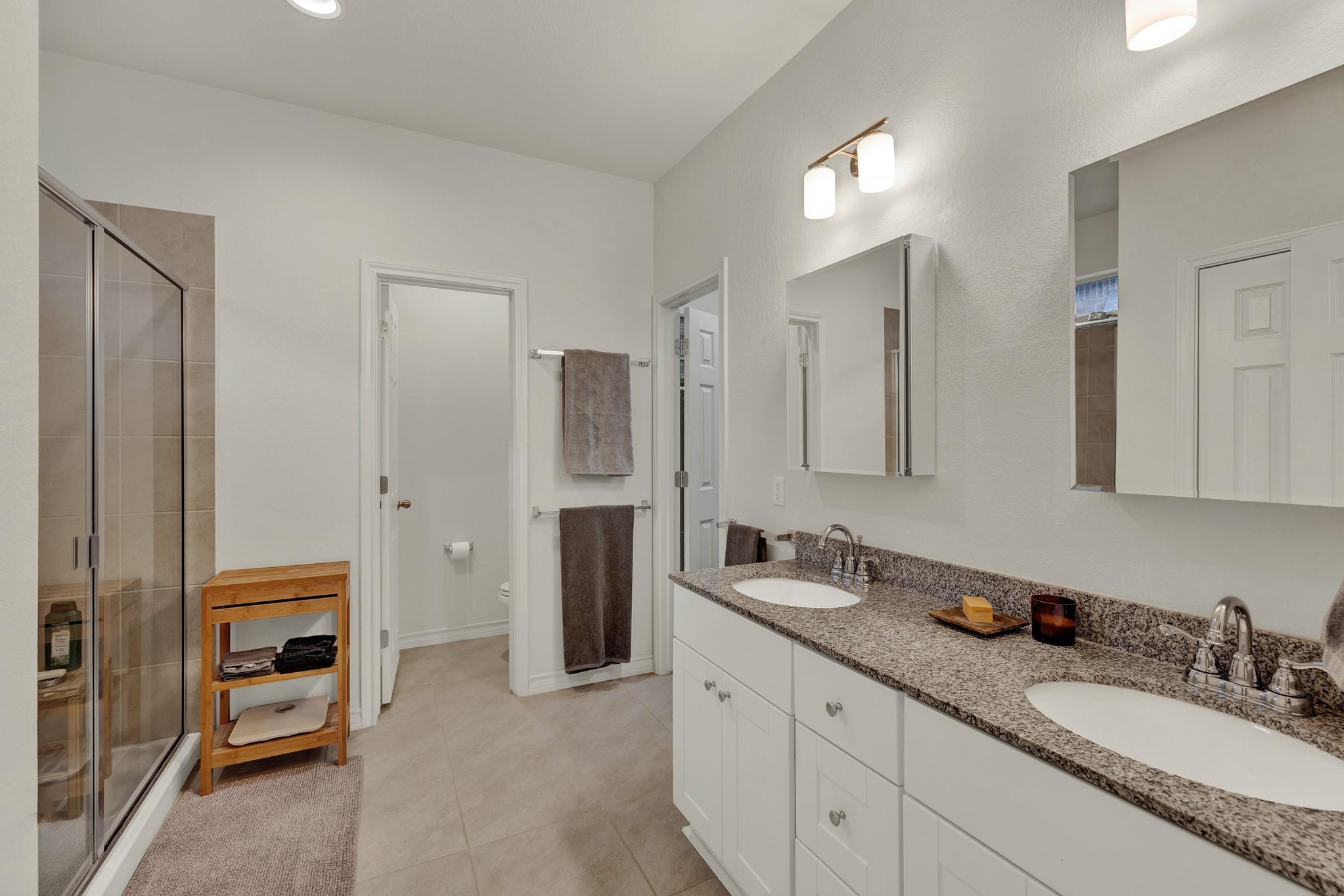 236 Mary Max Cir, San Marcos, TX 78666