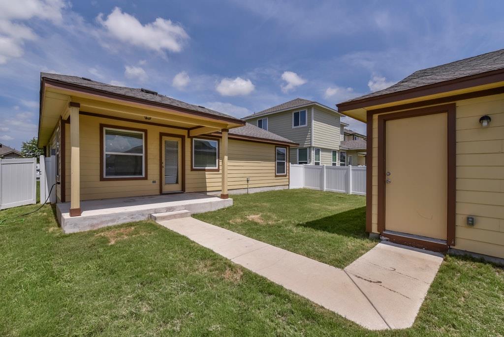 18401 NE FRIENDSHIP HILL Dr, Pflugerville, TX 78660