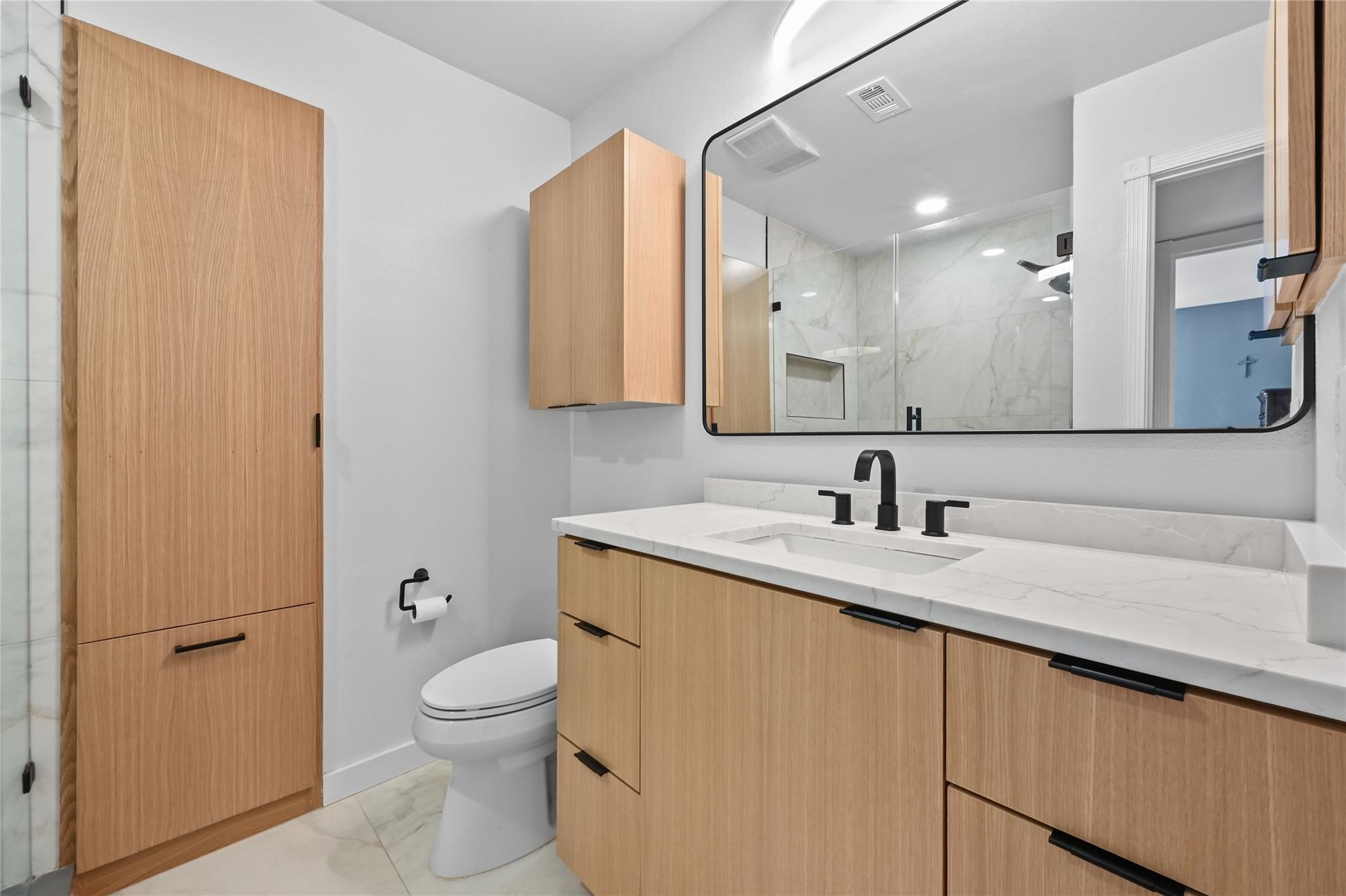 1821 Westlake Dr # 109, Austin, TX 78746