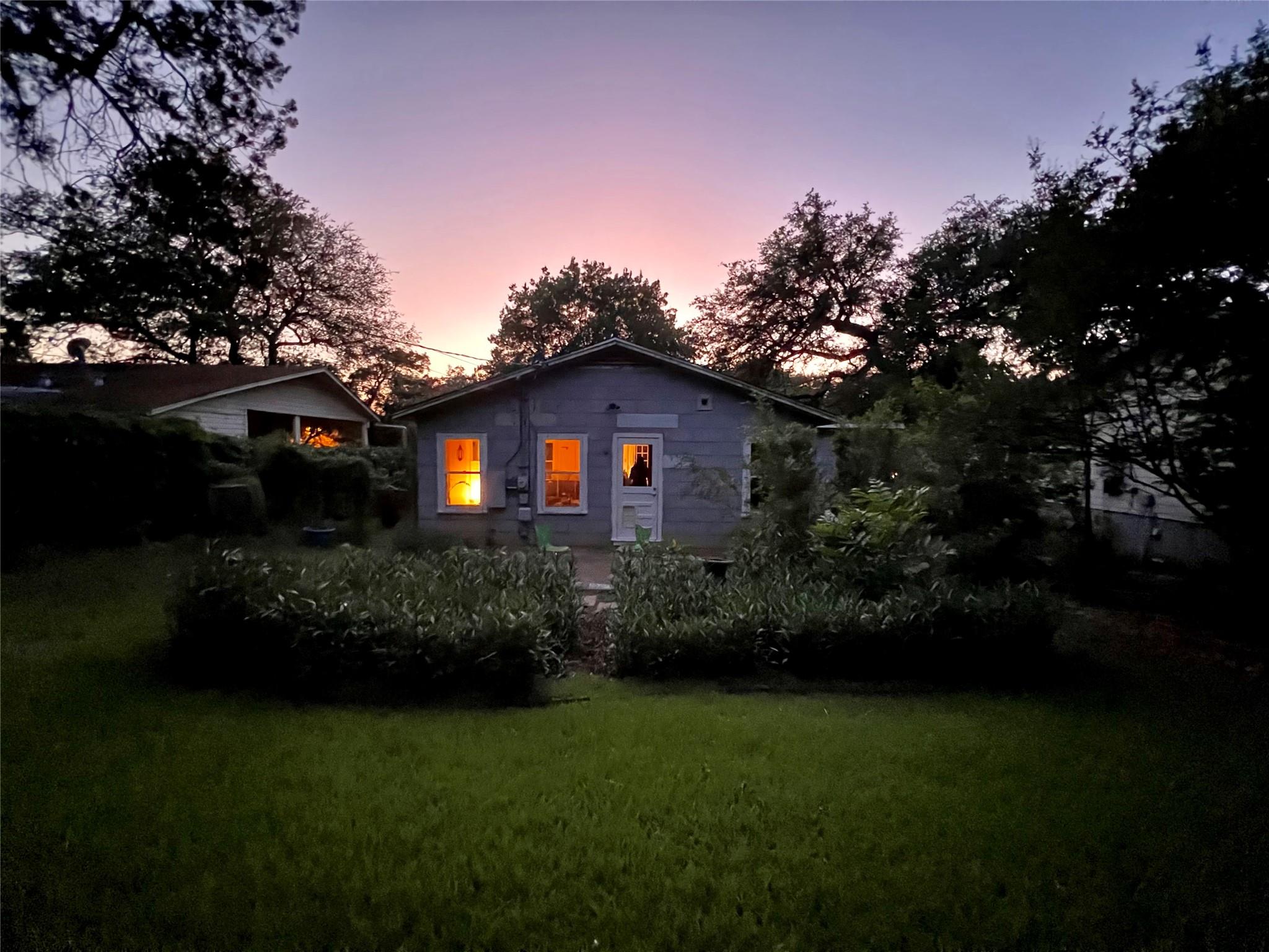 4407 Lareina Dr, Austin, TX 78745