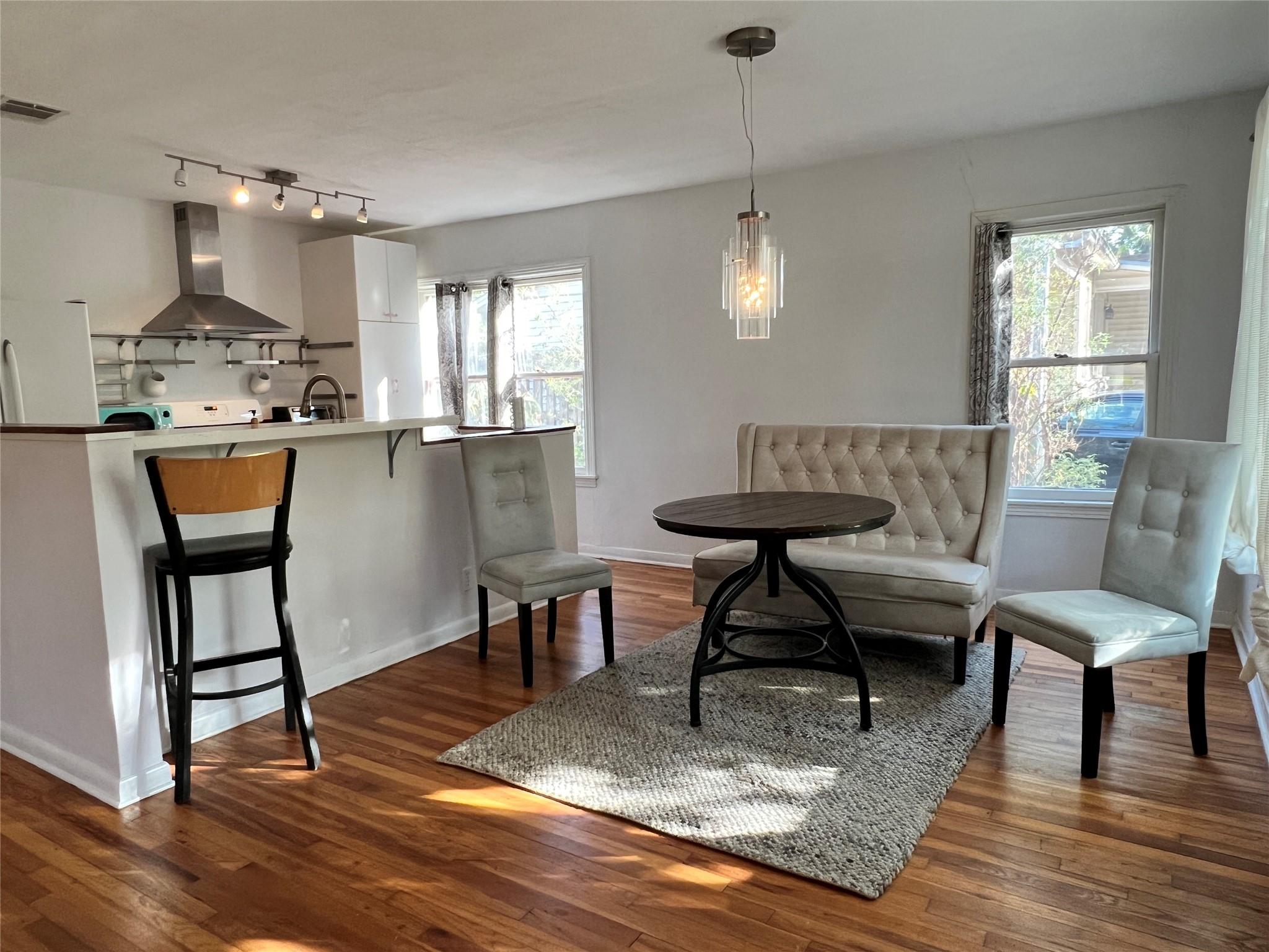 4407 Lareina Dr, Austin, TX 78745