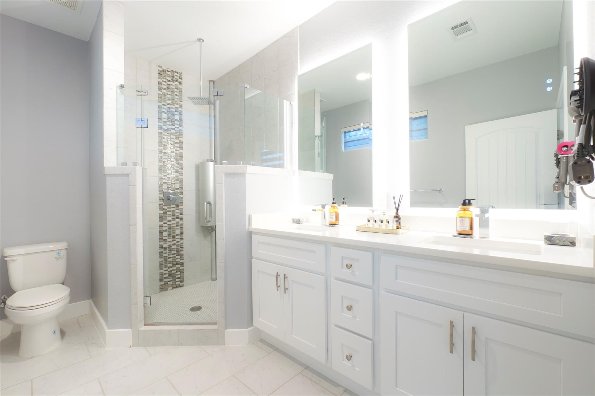 302 Delmar Ave # B, Austin, TX 78752