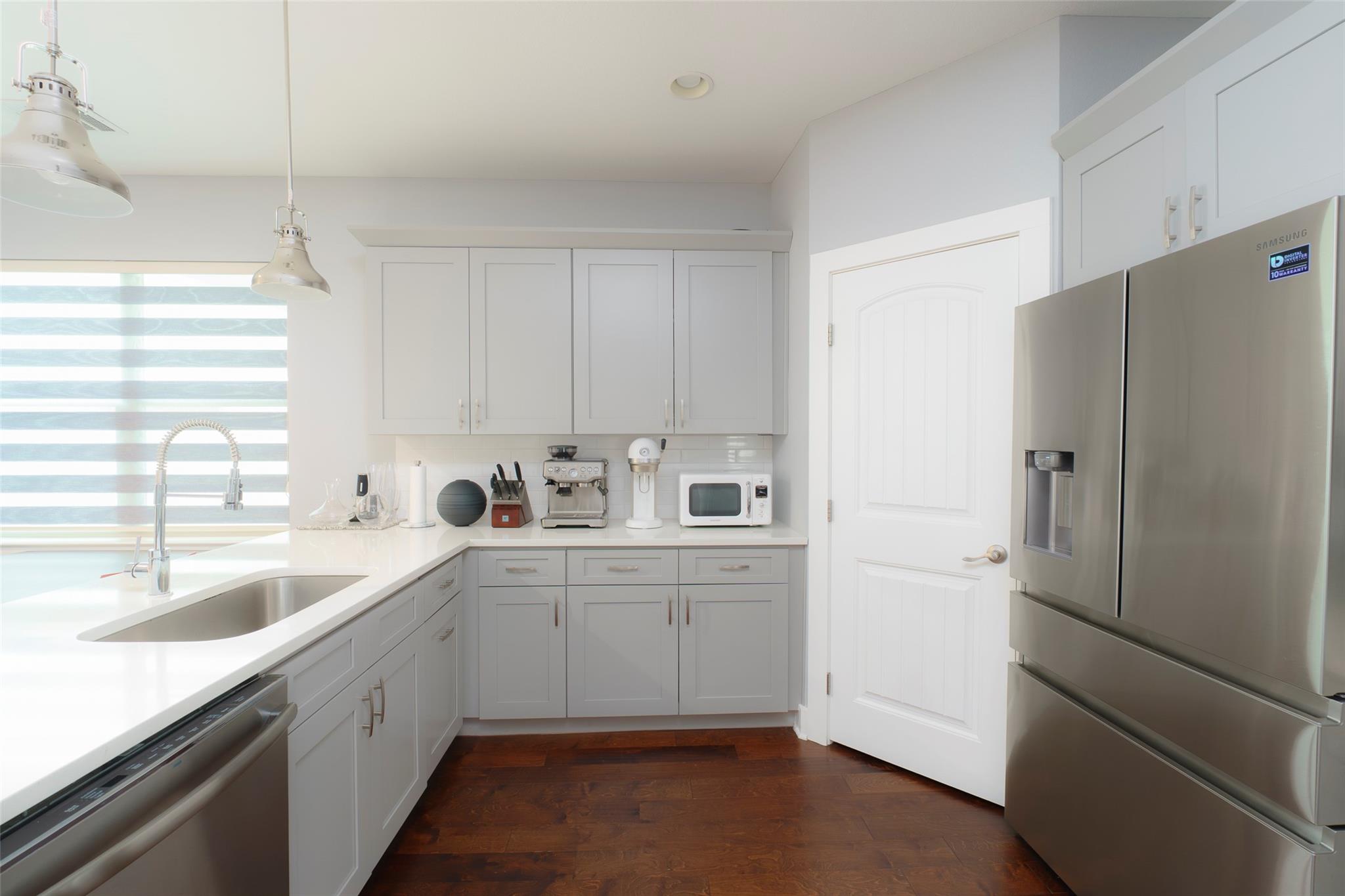 302 Delmar Ave # B, Austin, TX 78752