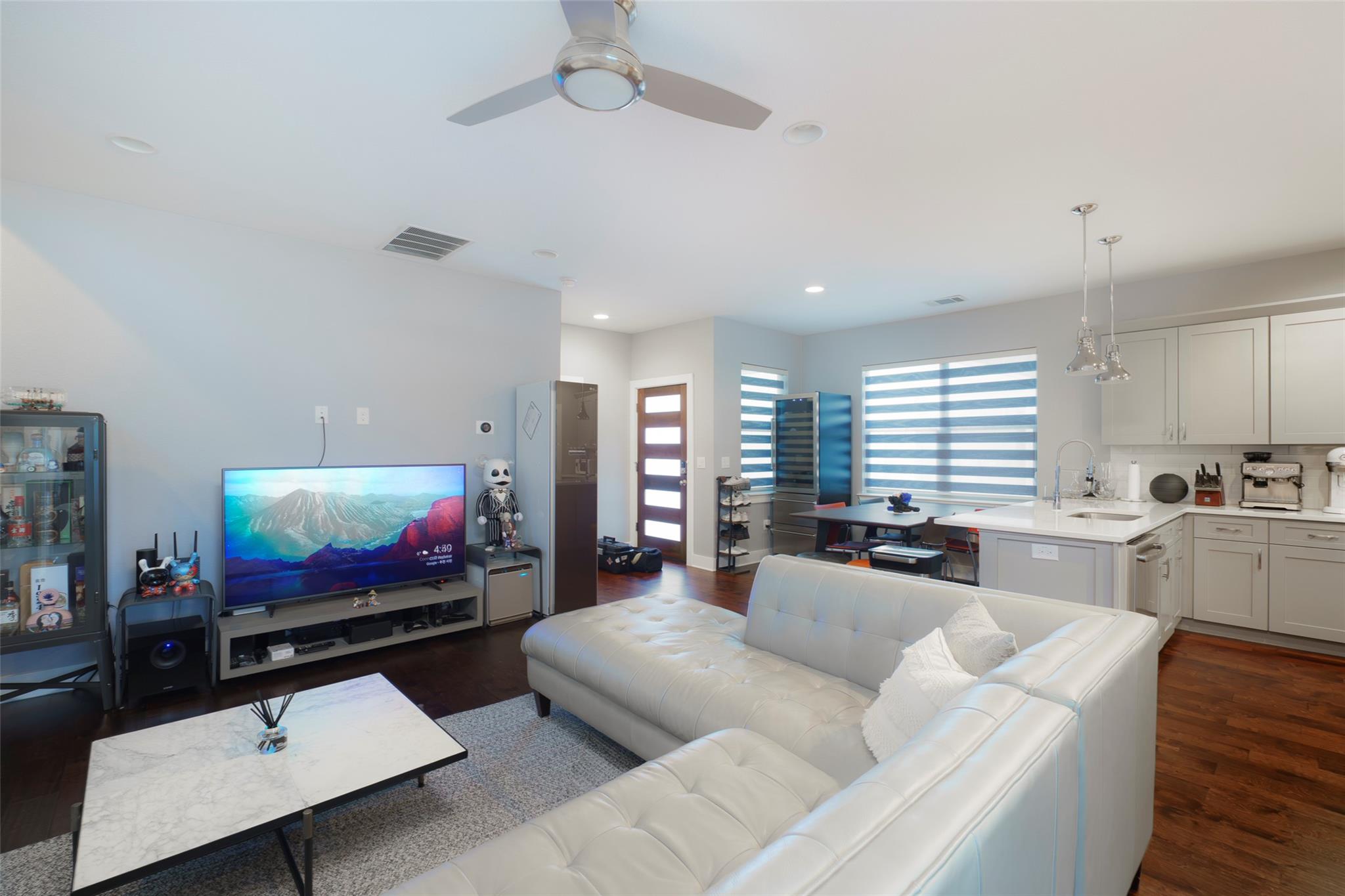 302 Delmar Ave # B, Austin, TX 78752