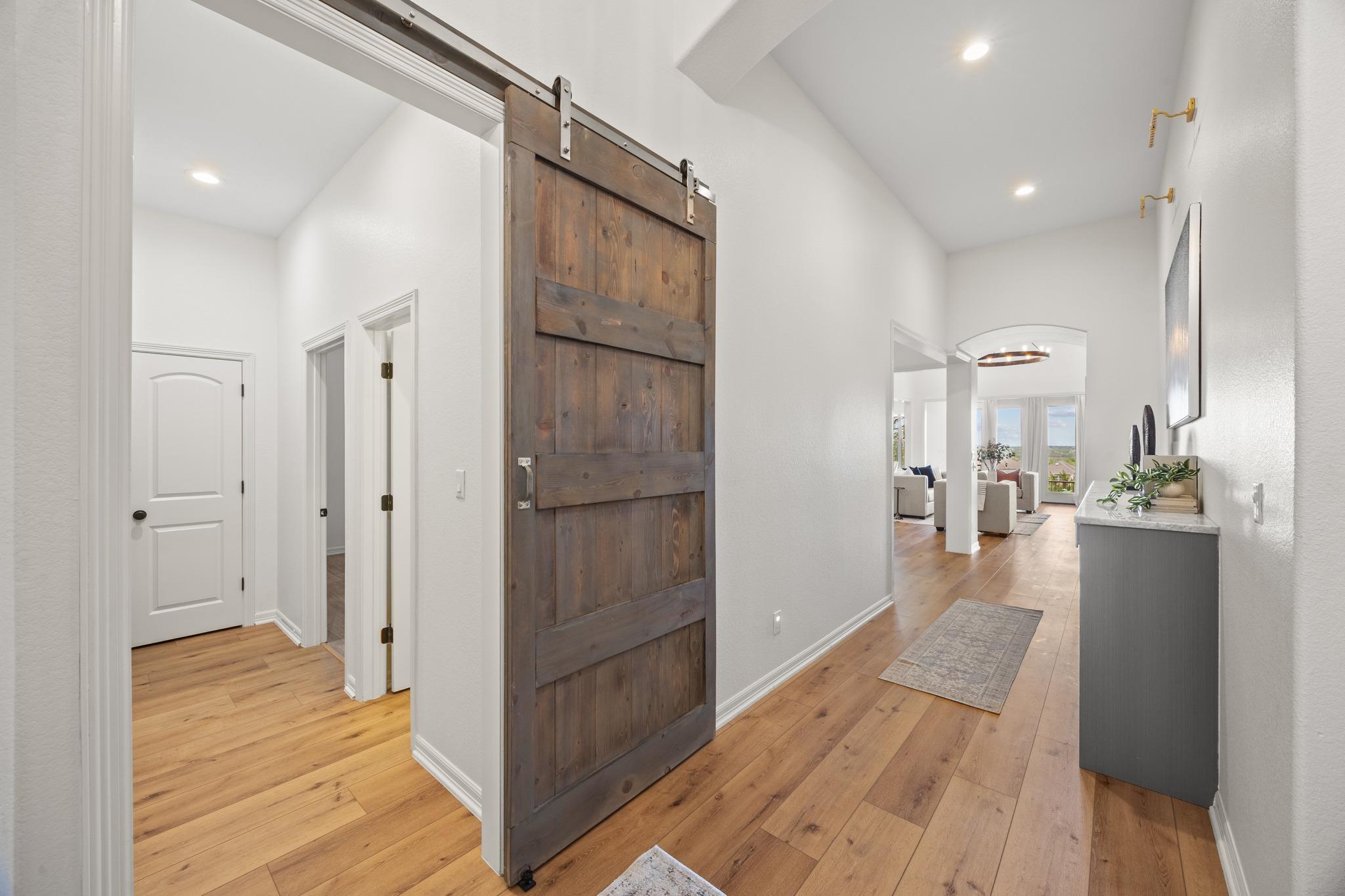 366 Mirafield Ln, Austin, TX 78737