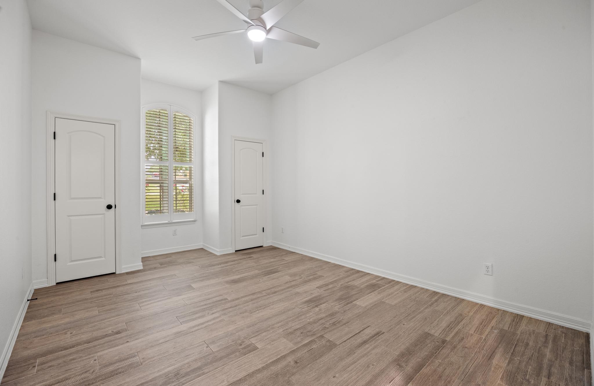 366 Mirafield Ln, Austin, TX 78737