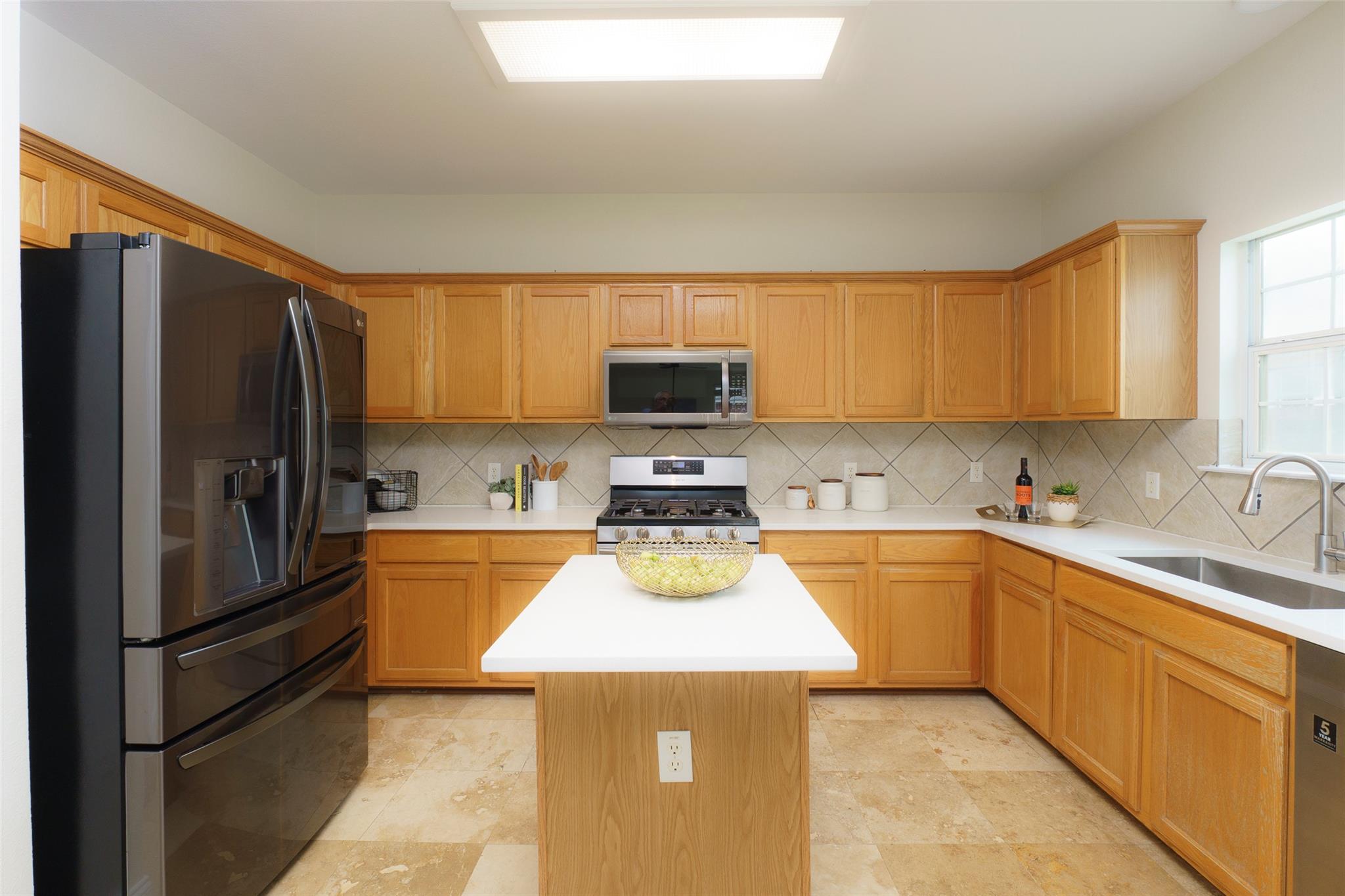 17315 Zola Ln, Round Rock, TX 78664