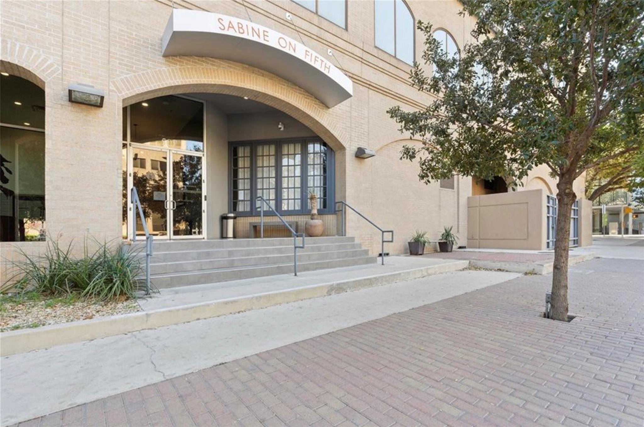 507 SABINE St # 704, Austin, TX 78701