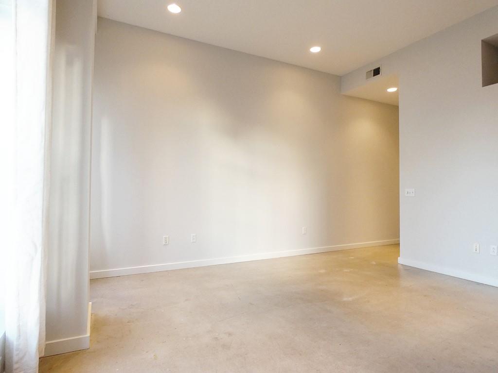 507 SABINE St # 704, Austin, TX 78701