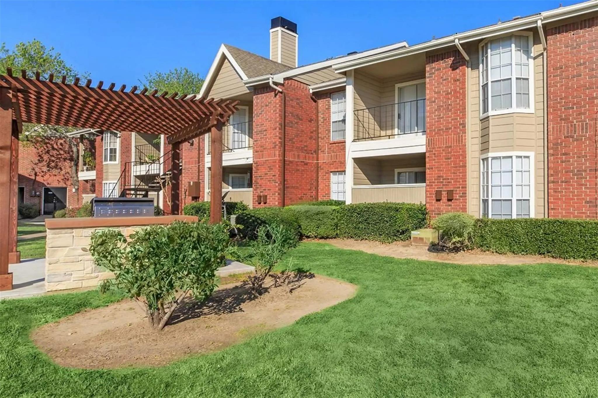 8110 Creekbend Dr # 616, Houston, TX 77071