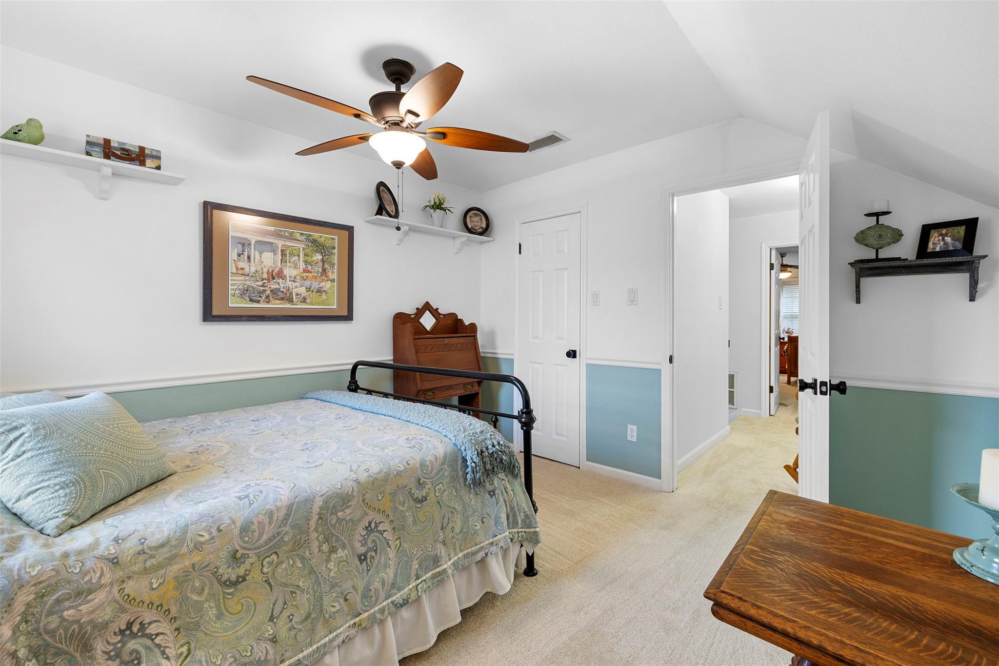 208 Willet Dr, Buda, TX 78610