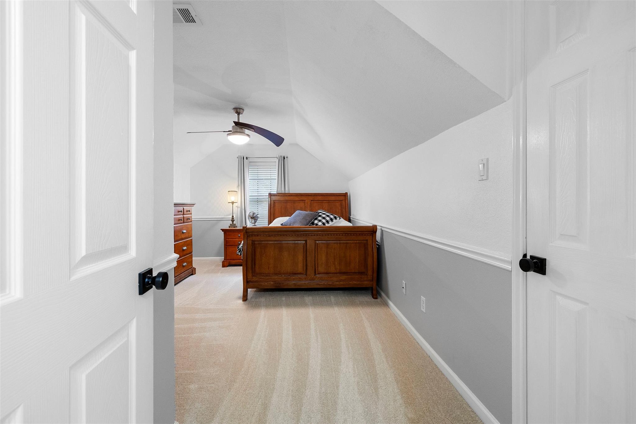 208 Willet Dr, Buda, TX 78610