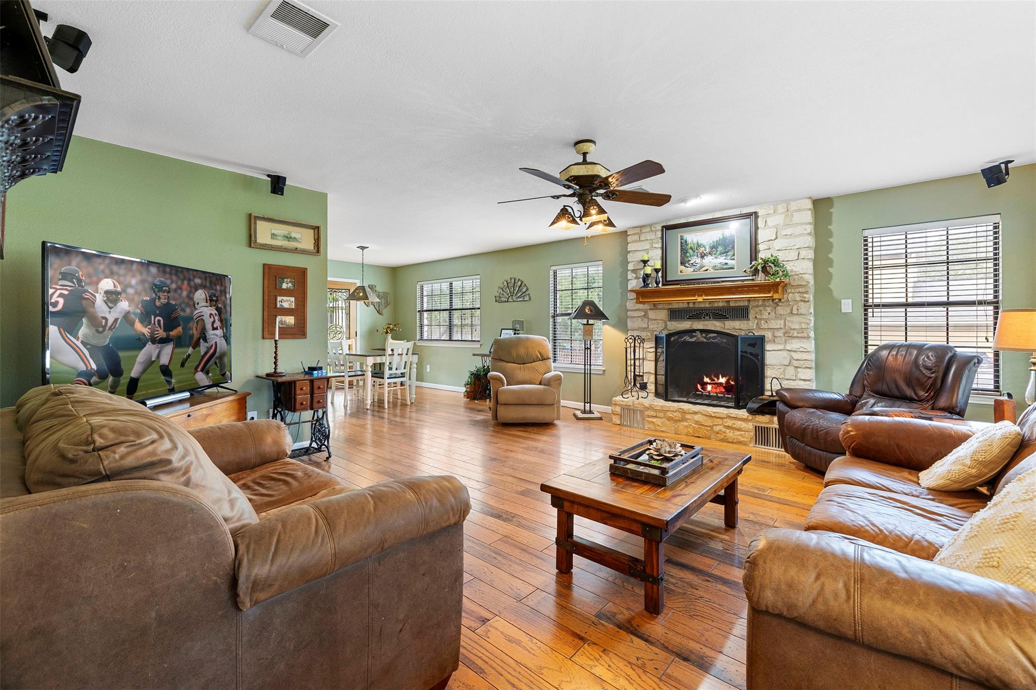 208 Willet Dr, Buda, TX 78610