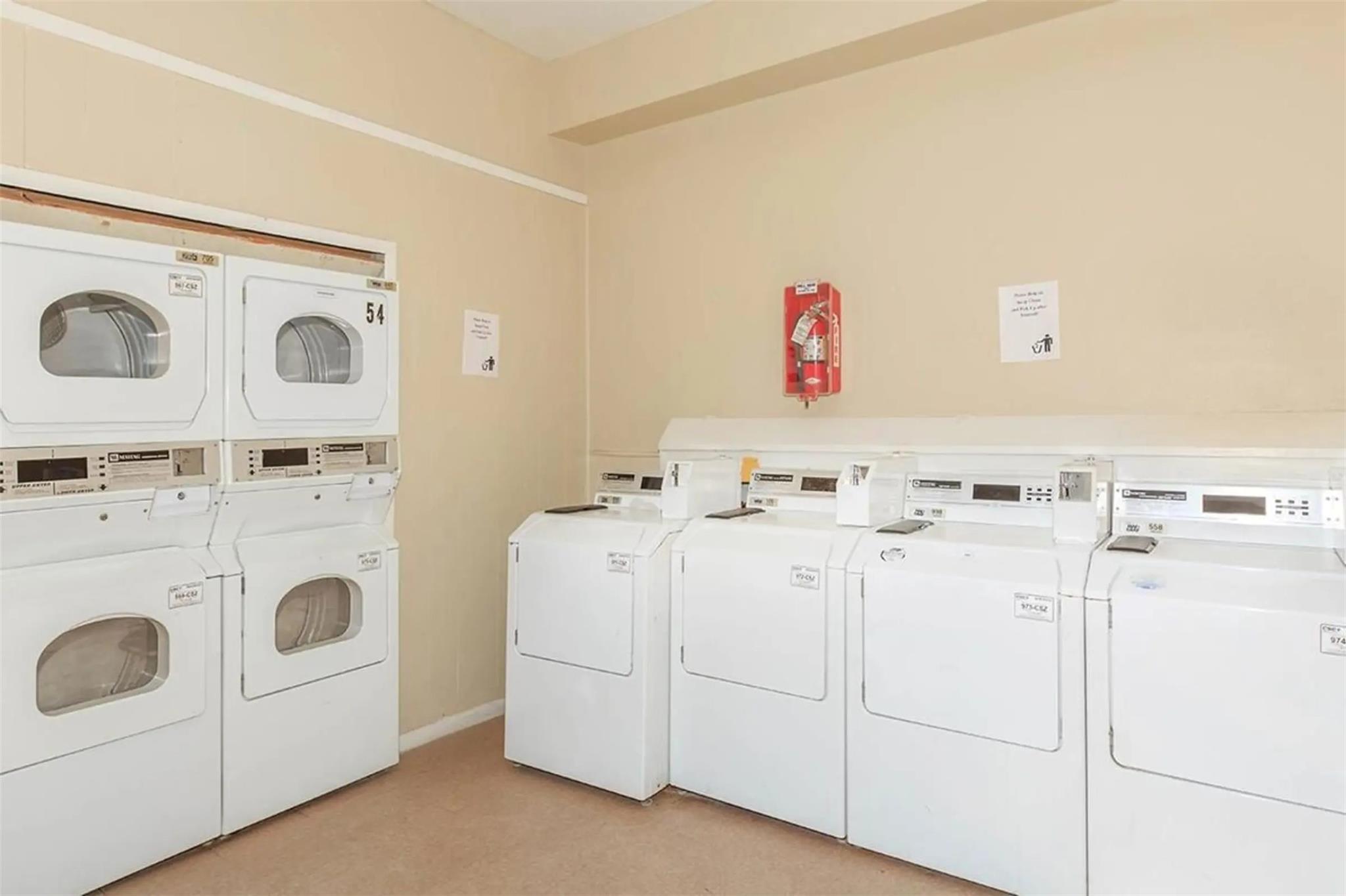 8110 Creekbend Dr # 115, Houston, TX 77071