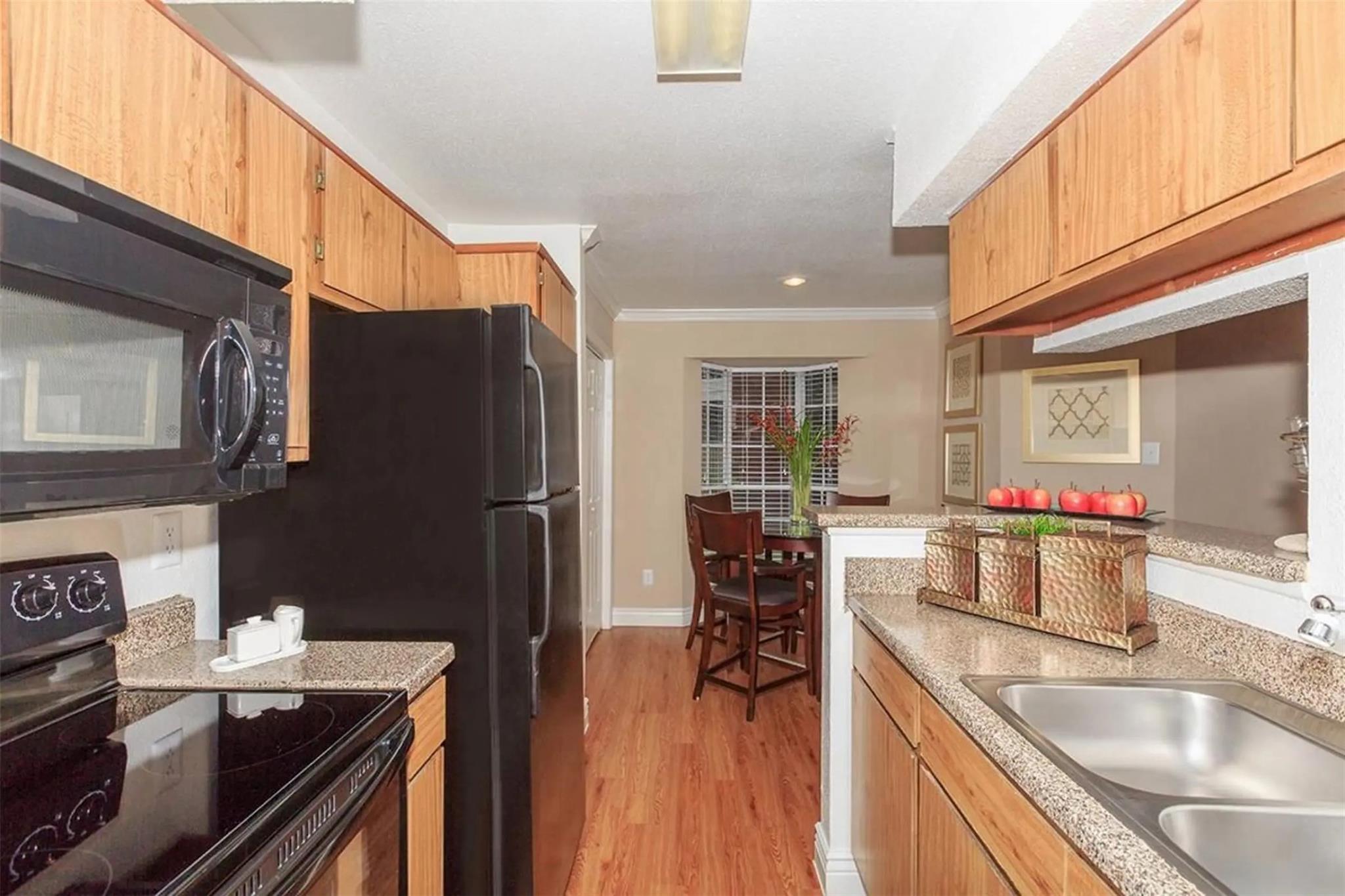 8110 Creekbend Dr # 115, Houston, TX 77071