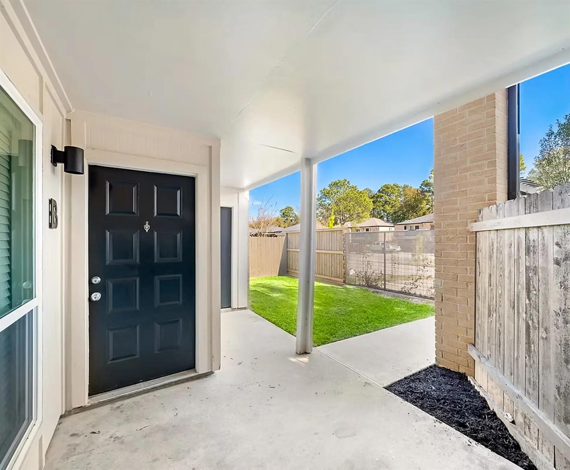 16311 Luzerne Dr # L330D, Houston, TX 77070