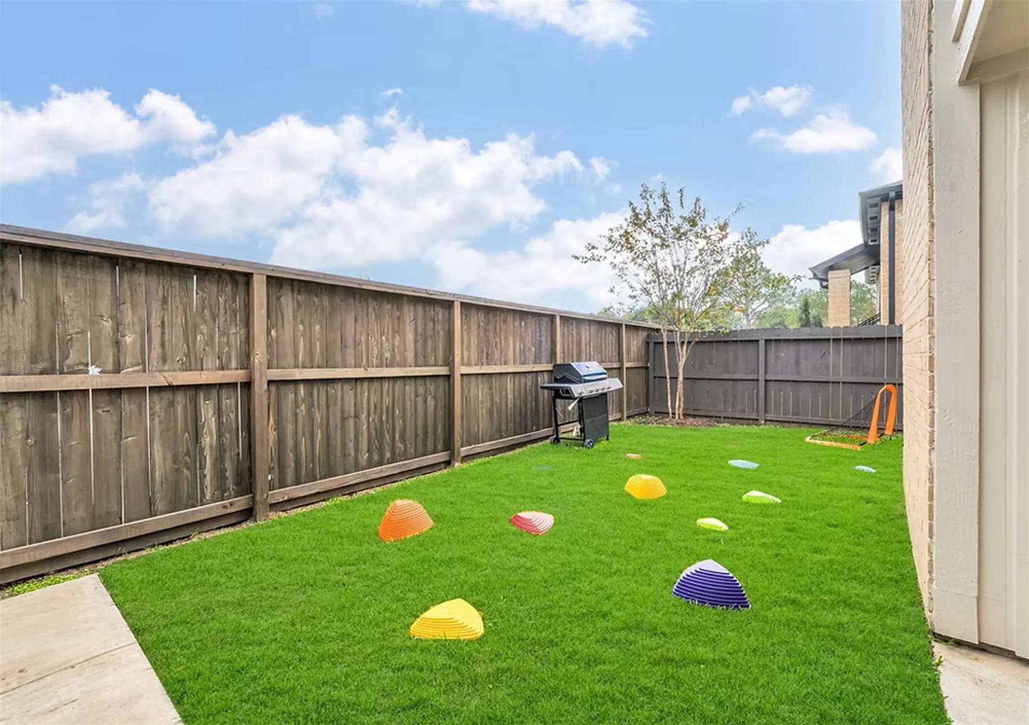 16311 Luzerne Dr # L330D, Houston, TX 77070