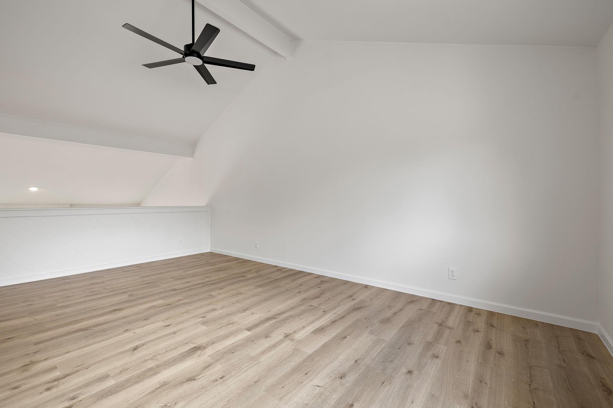 8211 Greenslope Dr, Austin, TX 78759