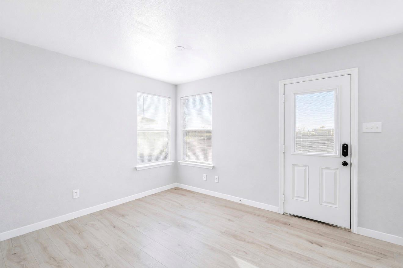 313 Drystone Trl, Liberty Hill, TX 78642