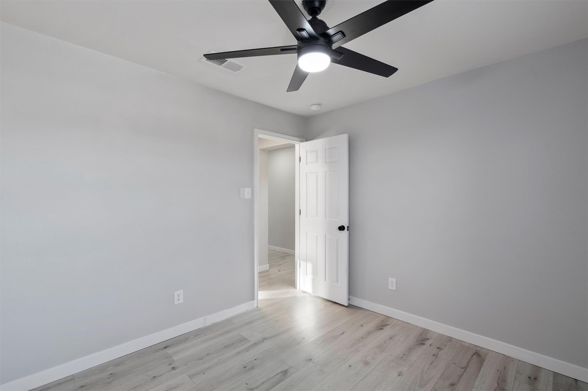 313 Drystone Trl, Liberty Hill, TX 78642