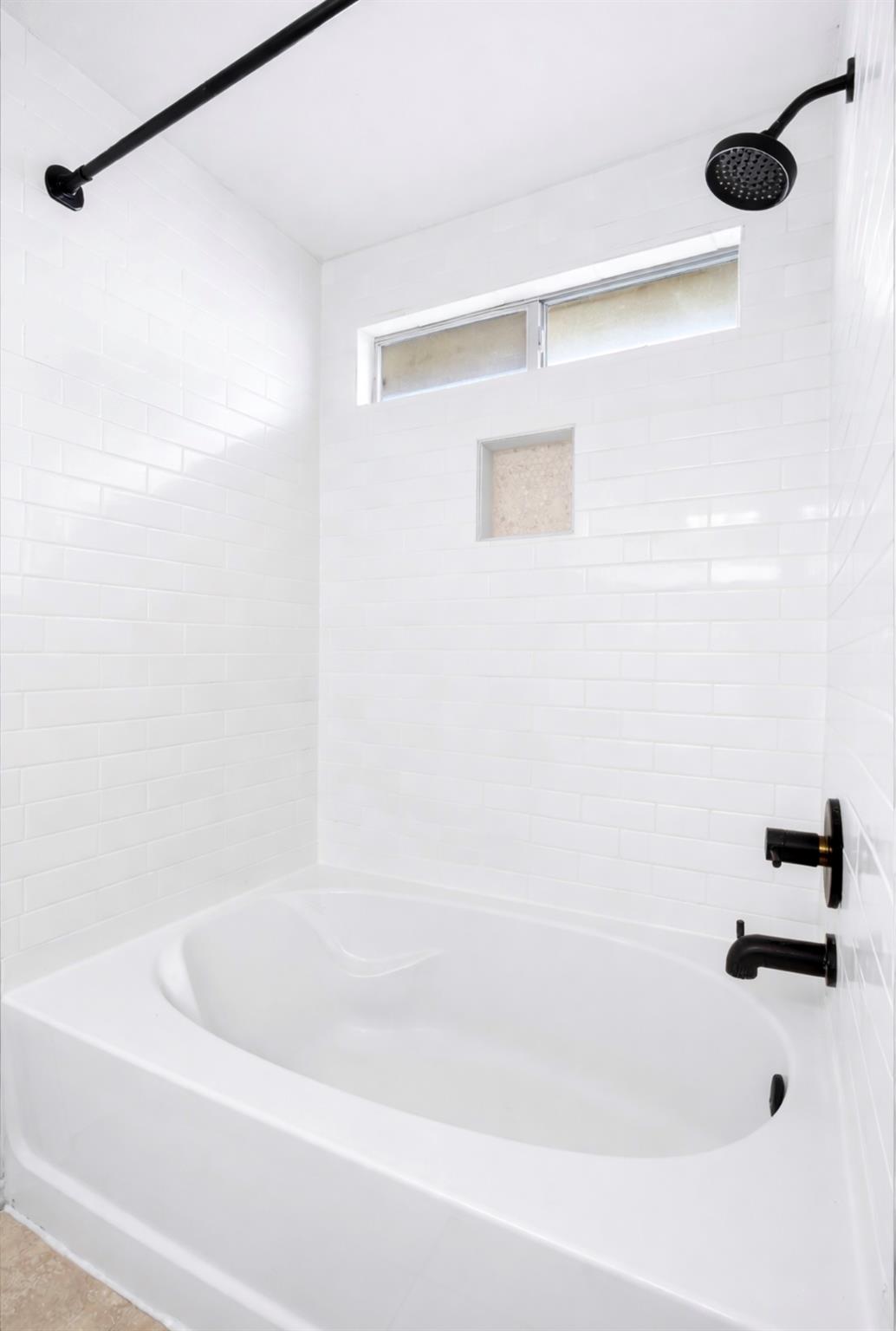 313 Drystone Trl, Liberty Hill, TX 78642