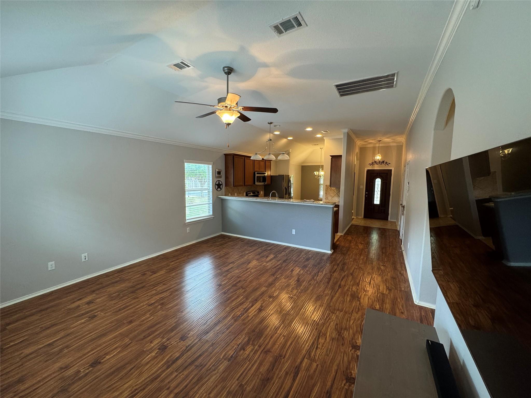 112 Eagle Owl Loop, Leander, TX 78641