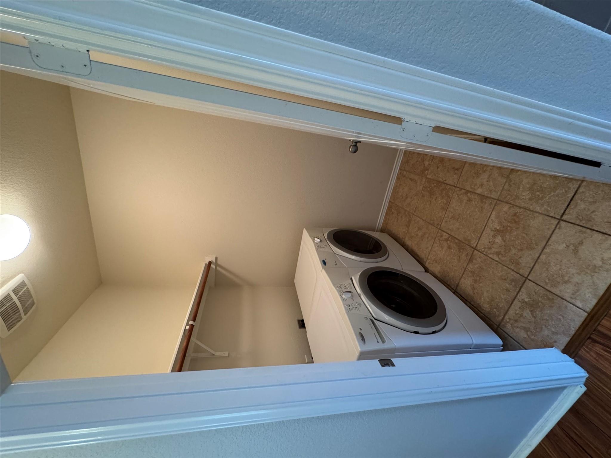 112 Eagle Owl Loop, Leander, TX 78641