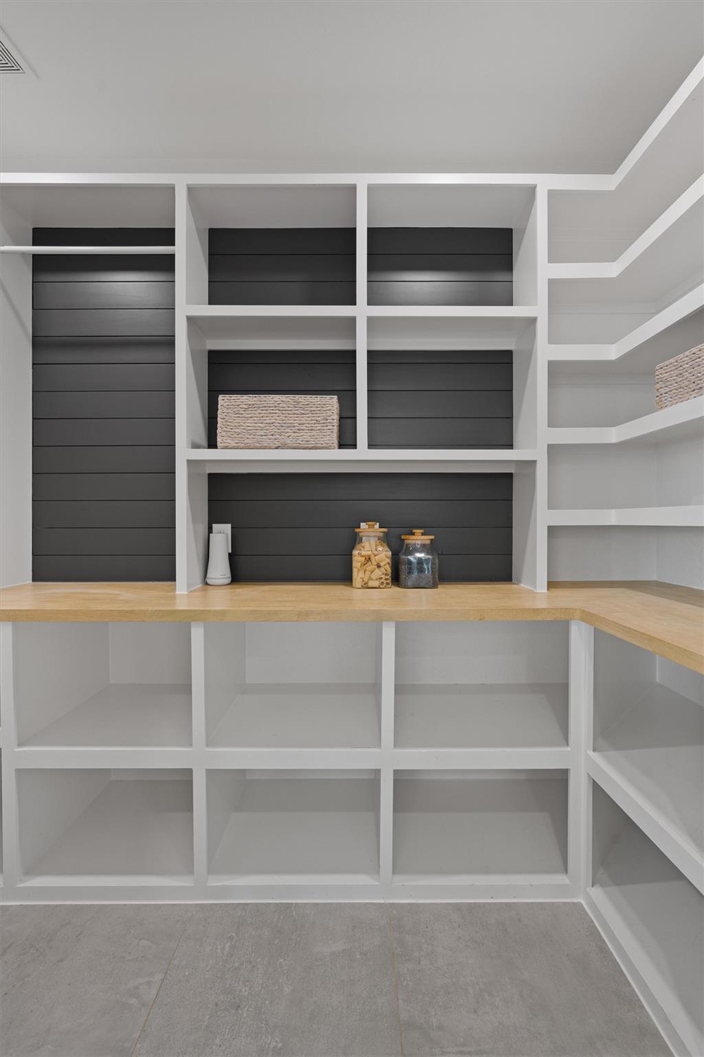 232 Prospector Ln, Liberty Hill, TX 78642