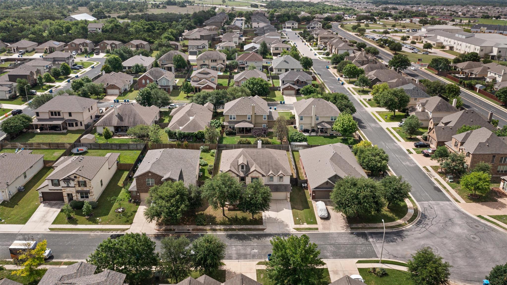 232 Prospector Ln, Liberty Hill, TX 78642