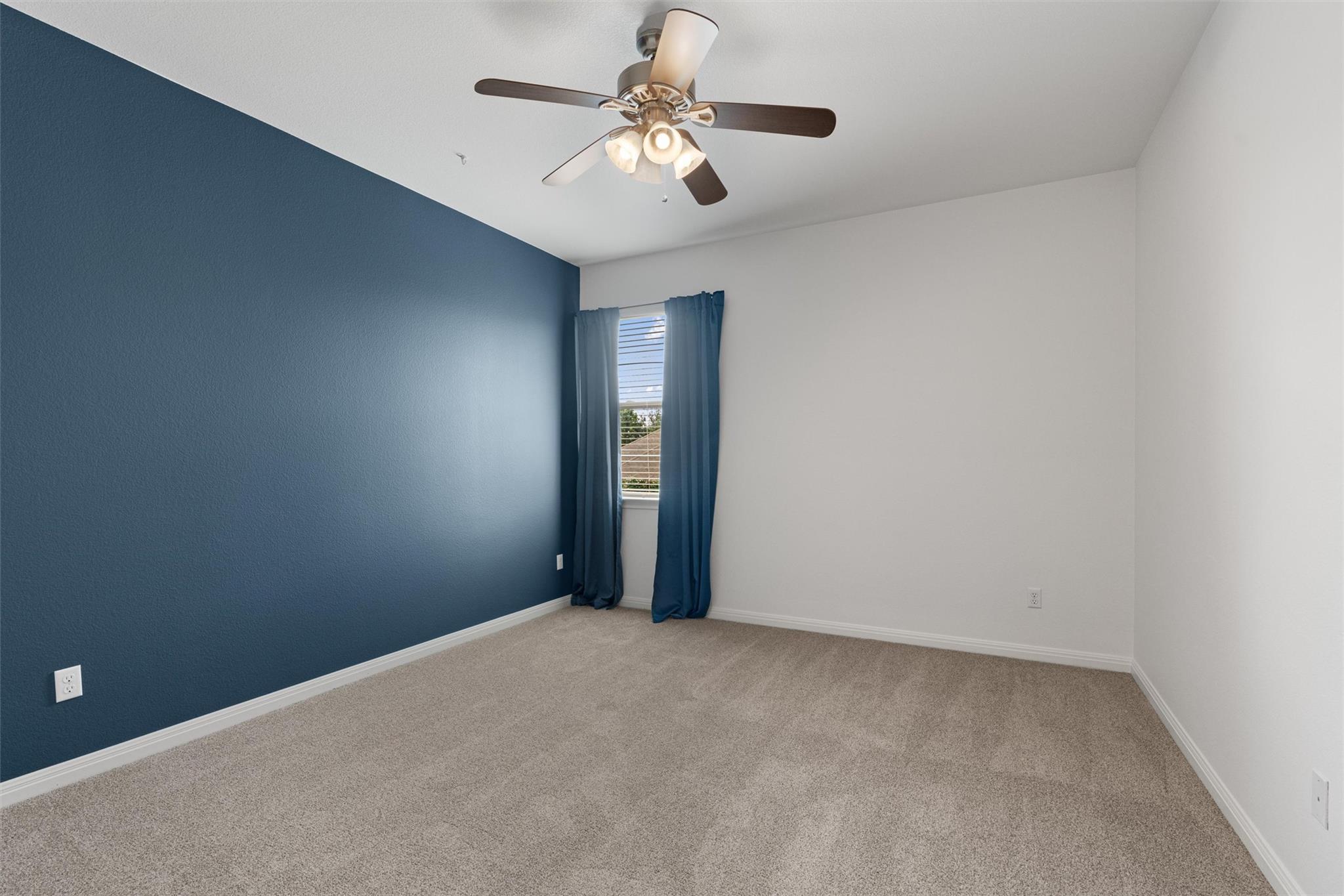 232 Prospector Ln, Liberty Hill, TX 78642