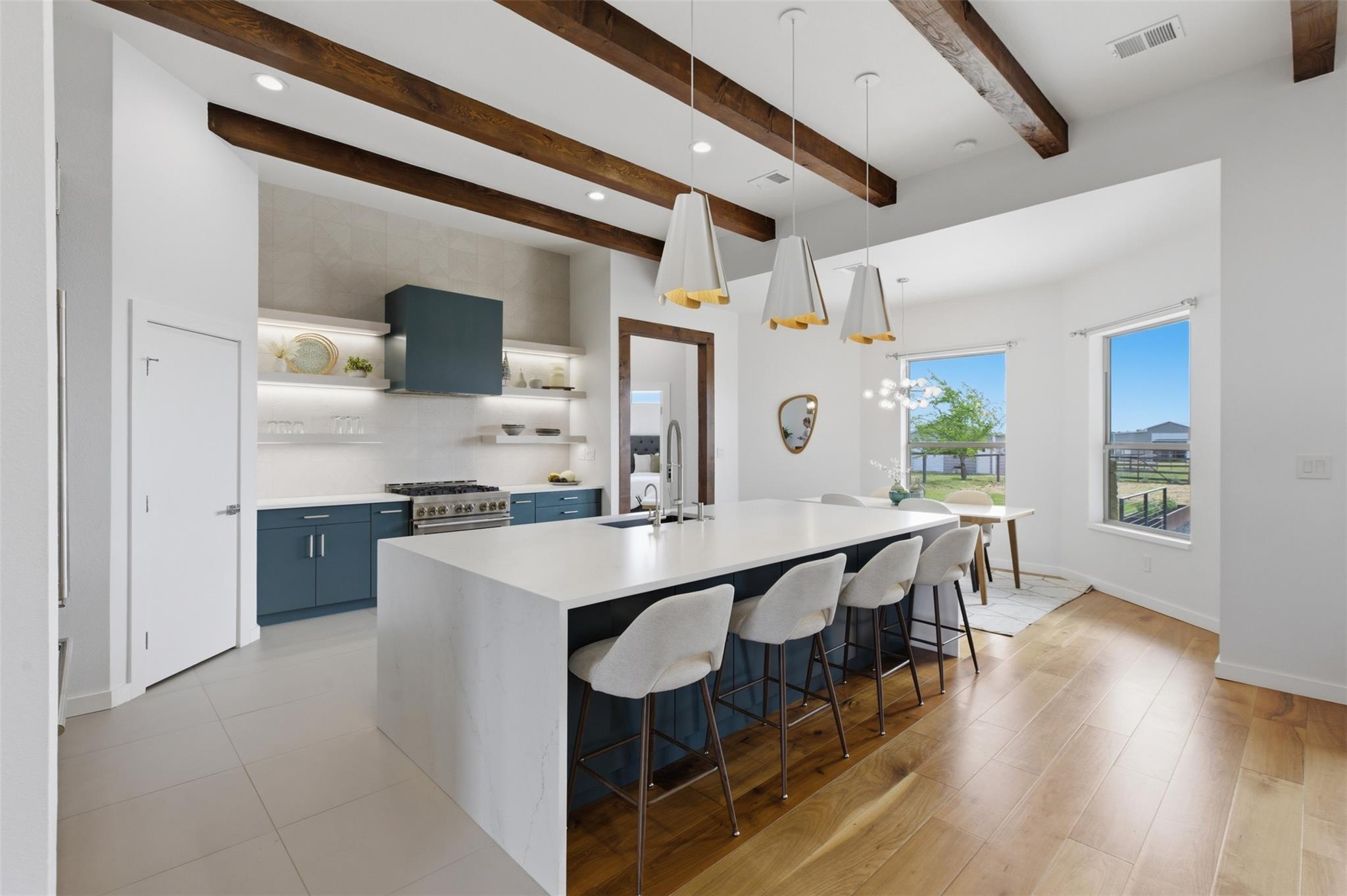 215 Mesa Vista Dr, Leander, TX 78641