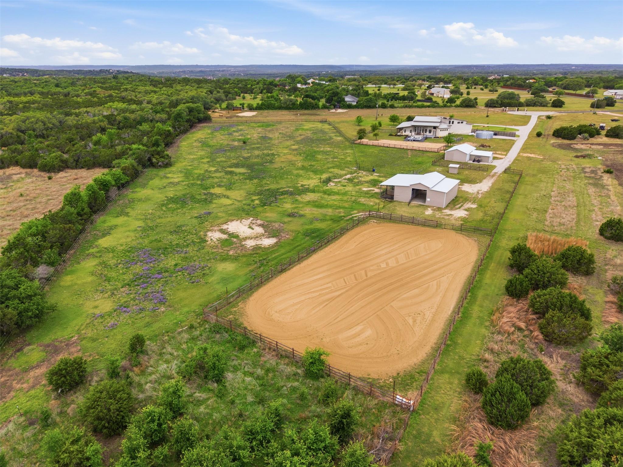 215 Mesa Vista Dr, Leander, TX 78641