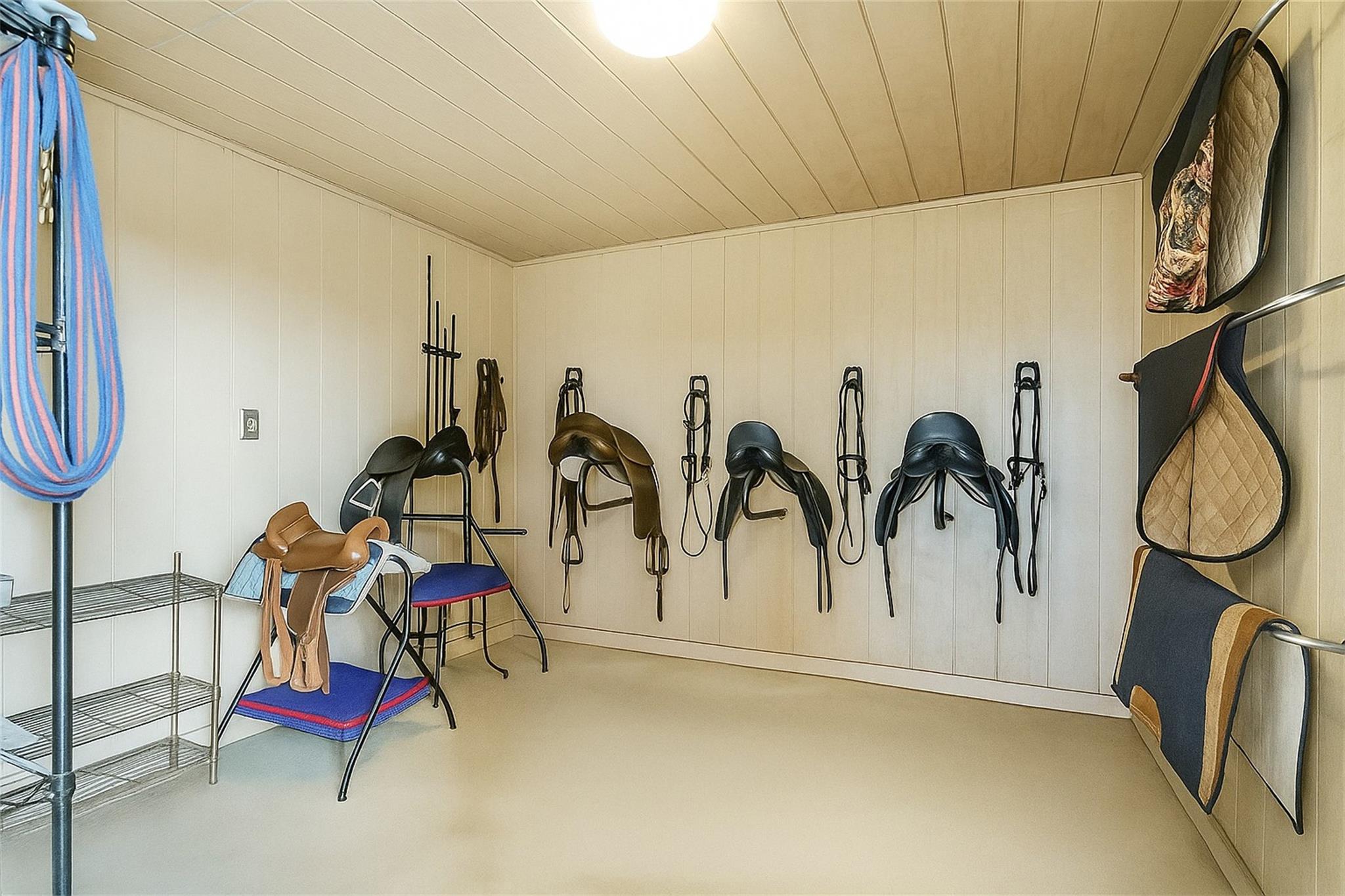 215 Mesa Vista Dr, Leander, TX 78641