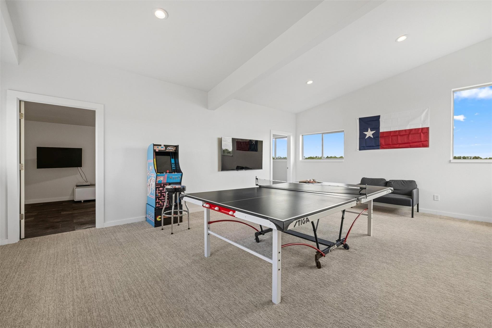 215 Mesa Vista Dr, Leander, TX 78641